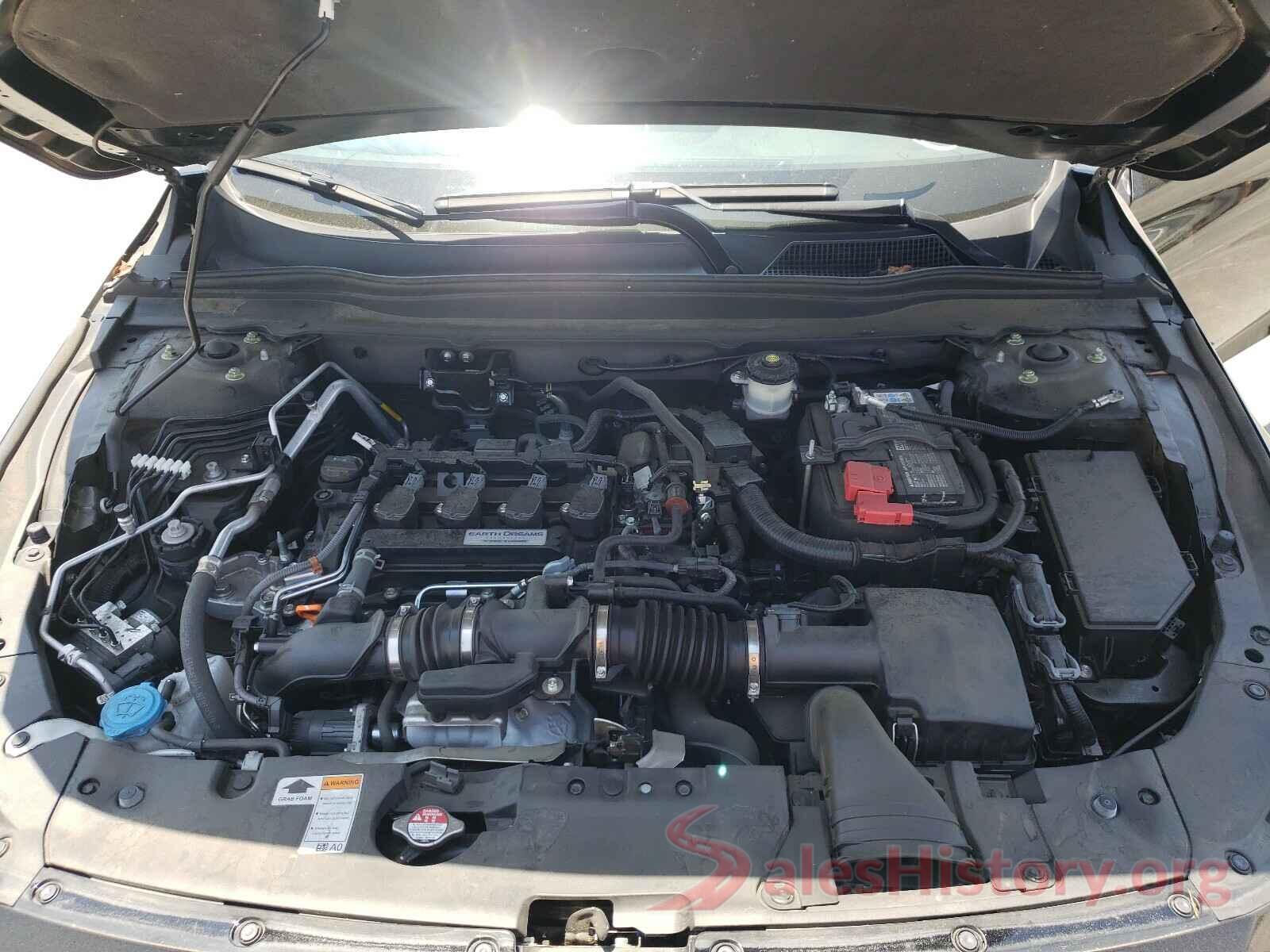 1HGCV1F14KA132388 2019 HONDA ACCORD