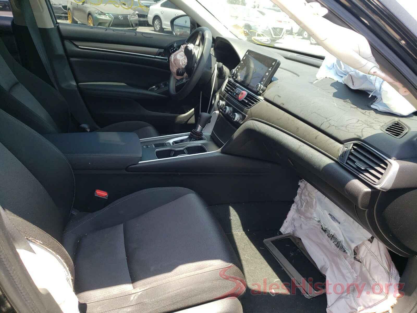 1HGCV1F14KA132388 2019 HONDA ACCORD