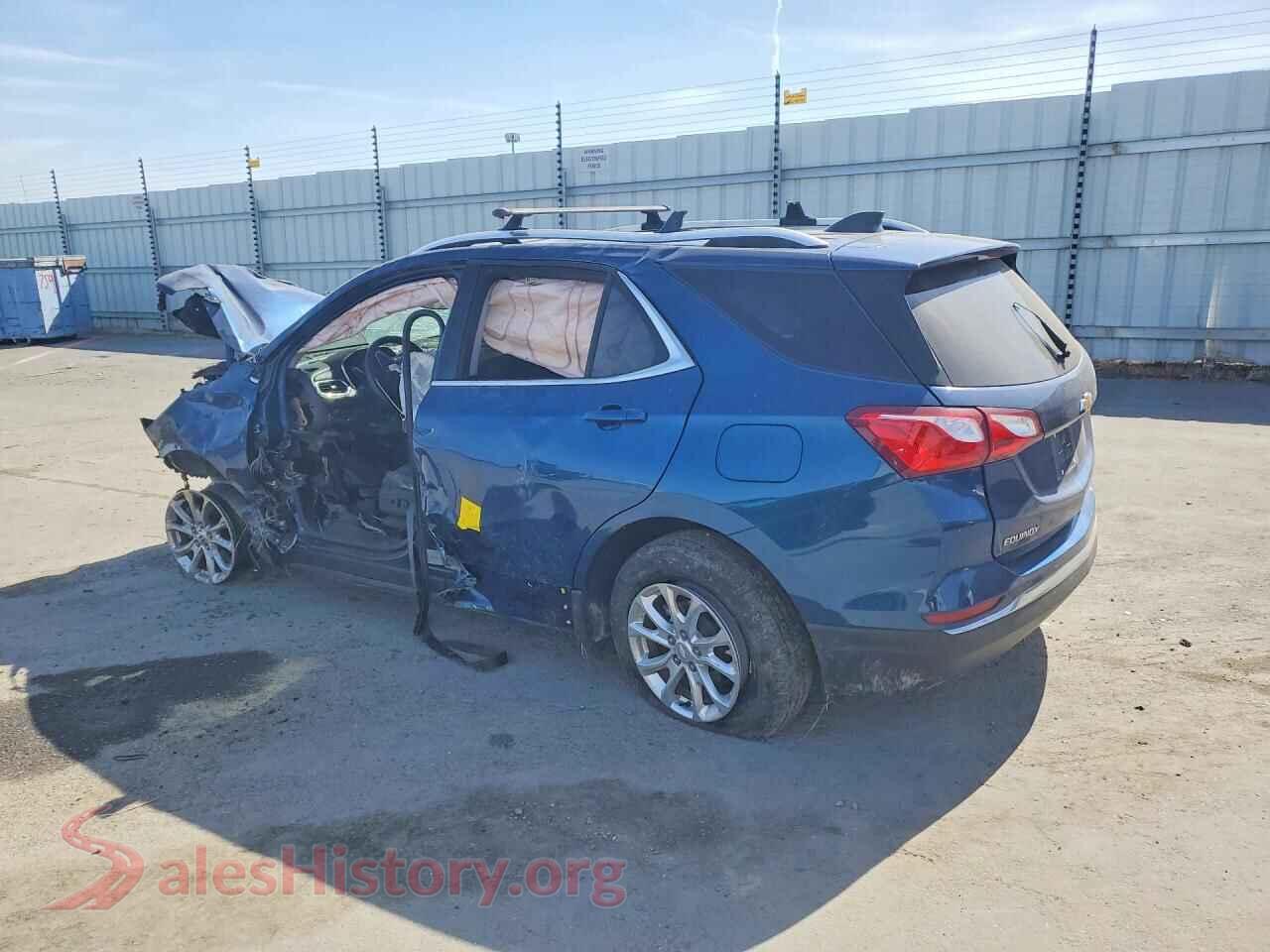 2020 CHEVROLET EQUINOX VIN 2GNAXUEV3L6249522, front view