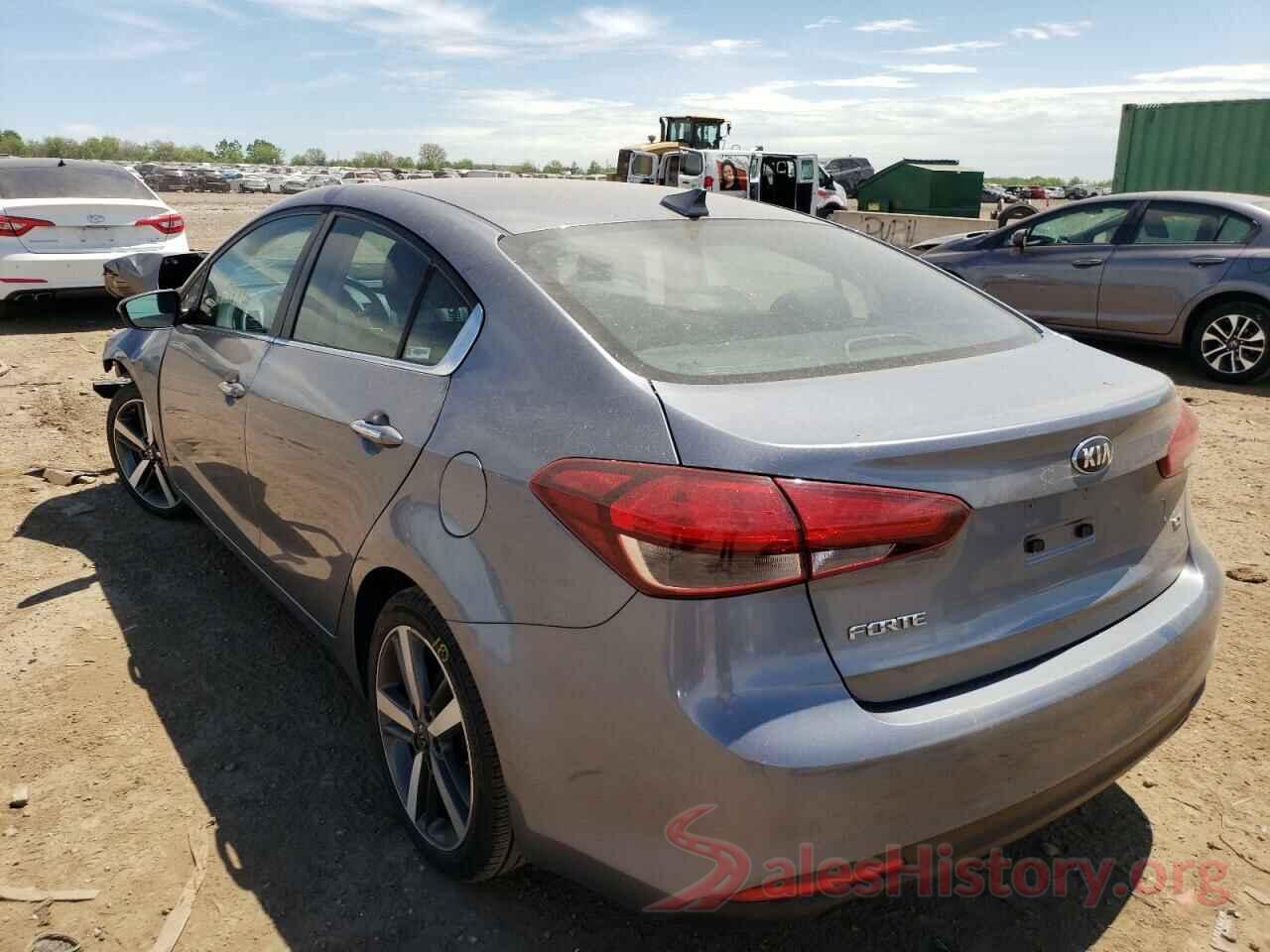 3KPFL4A80HE040594 2017 KIA FORTE