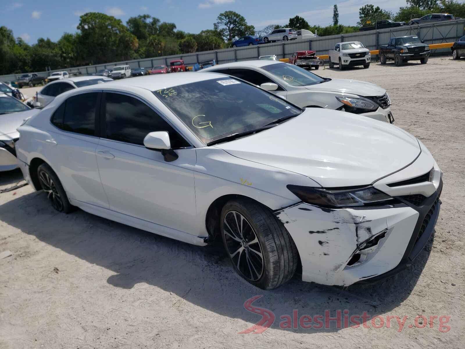 4T1G11AK1LU906586 2020 TOYOTA CAMRY