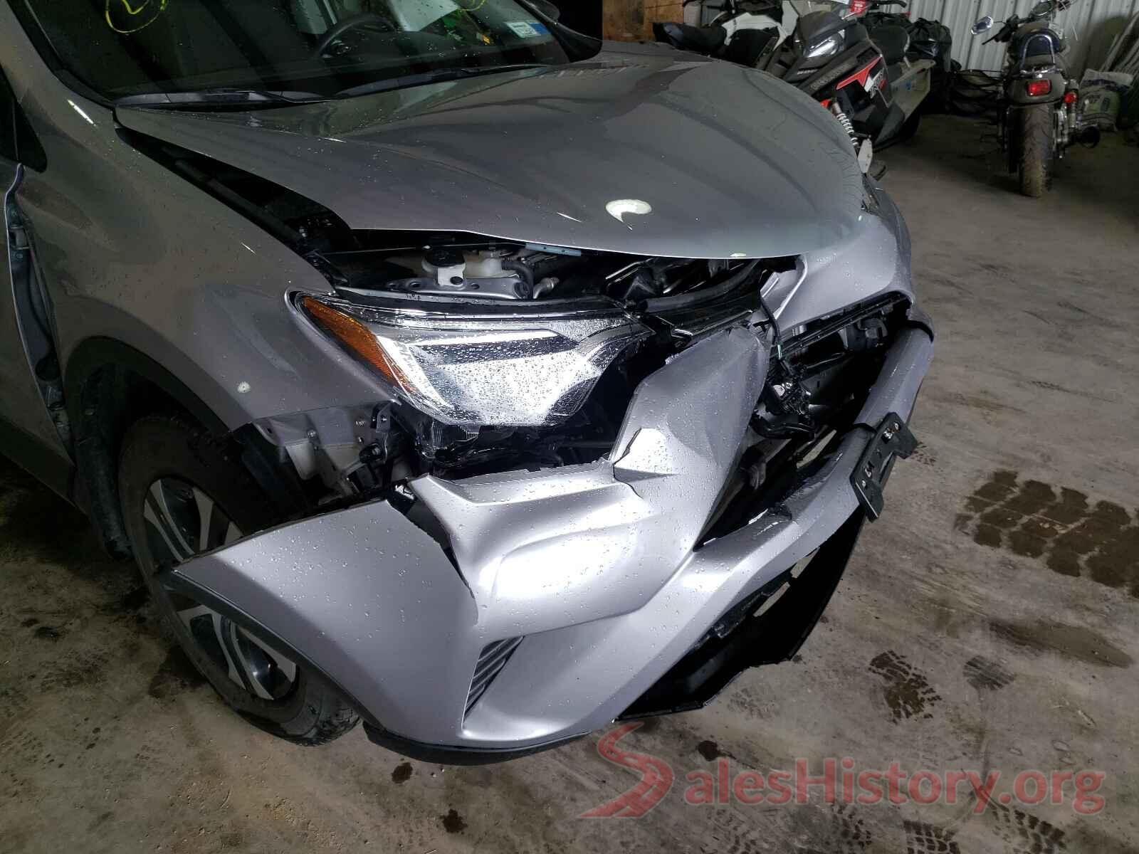 JTMBFREV9JJ234486 2018 TOYOTA RAV4