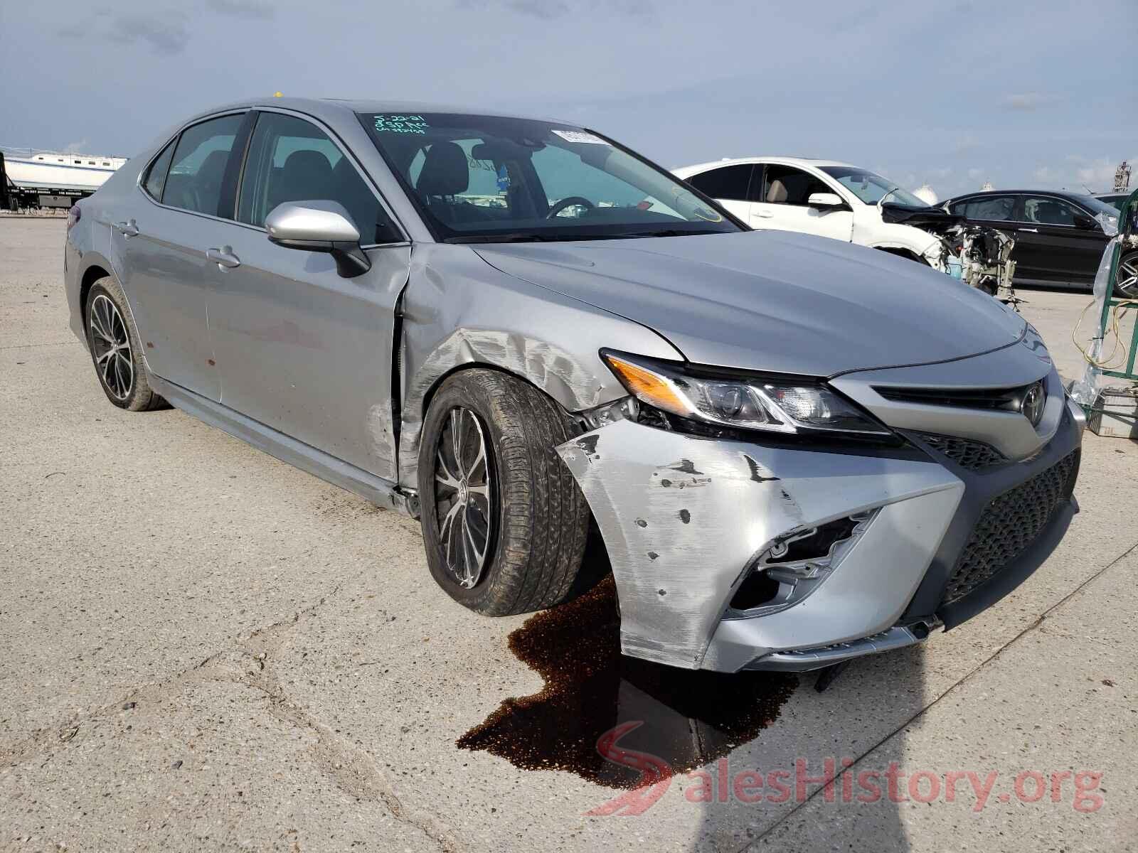 4T1B11HK1JU582455 2018 TOYOTA CAMRY