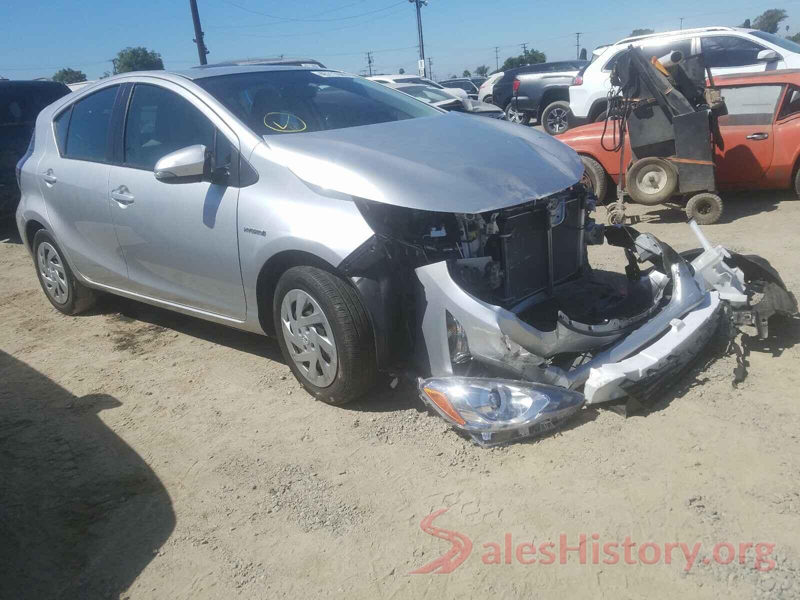 JTDKDTB32G1589711 2016 TOYOTA PRIUS