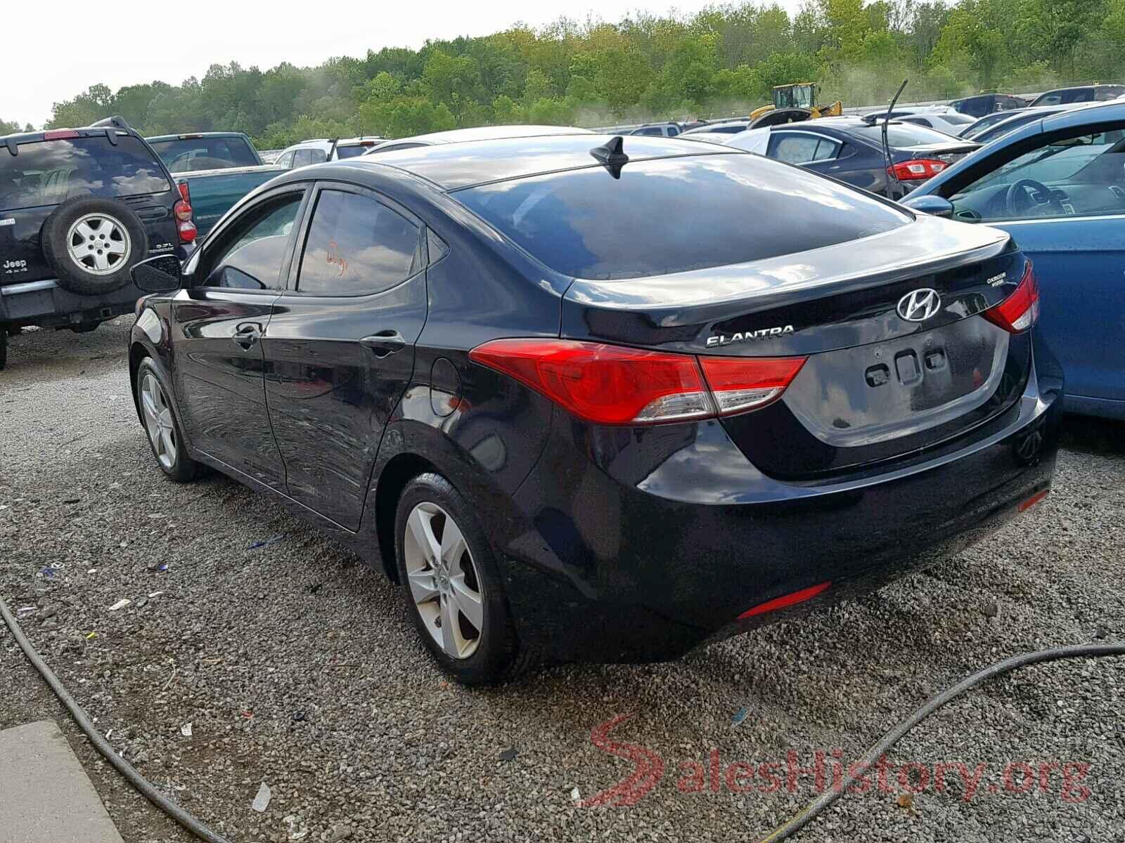 5NPDH4AE4DH165215 2013 HYUNDAI ELANTRA