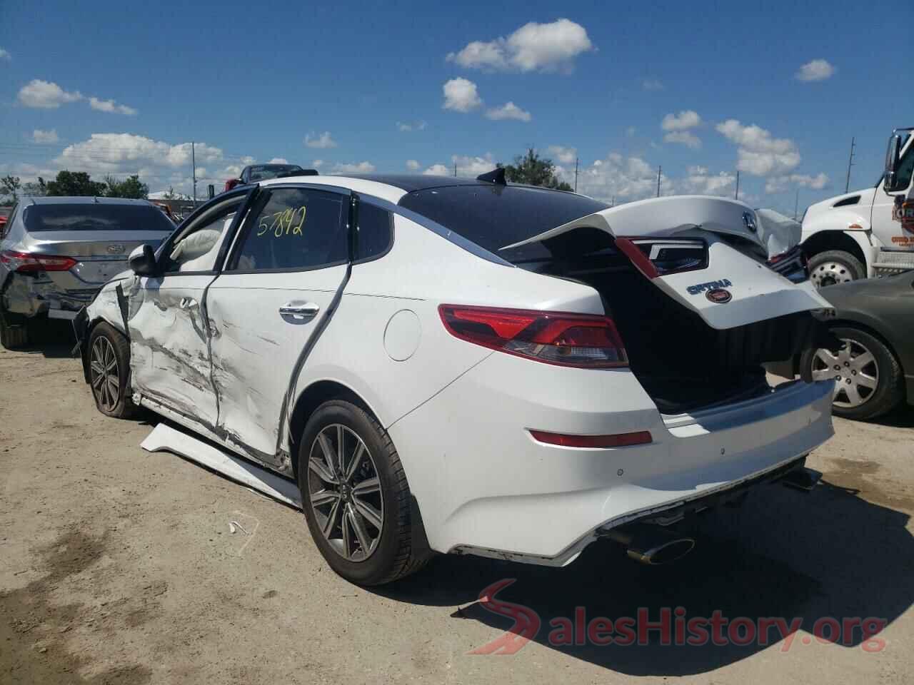 5XXGU4L16KG304157 2019 KIA OPTIMA