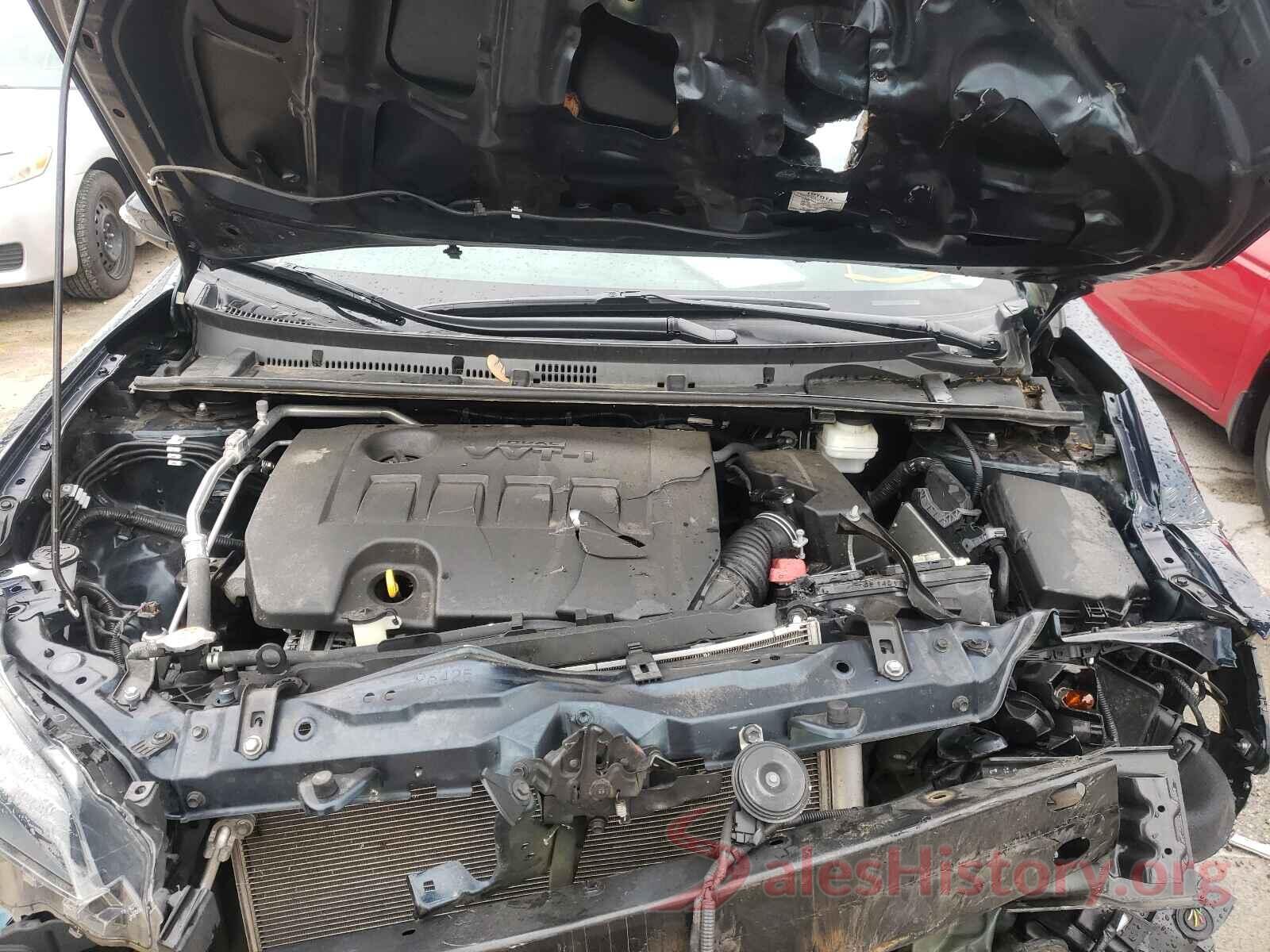 2T1BURHE8JC118242 2018 TOYOTA COROLLA