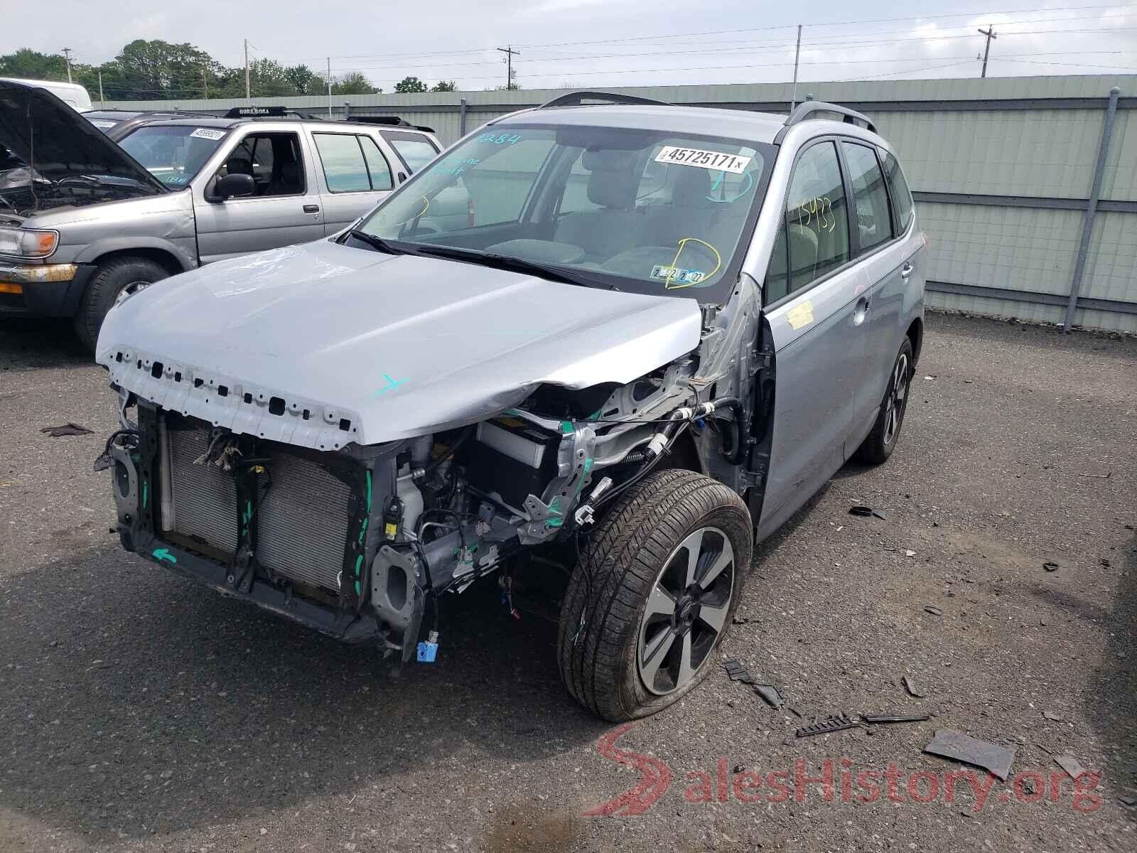 JF2SJABC2JH440163 2018 SUBARU FORESTER