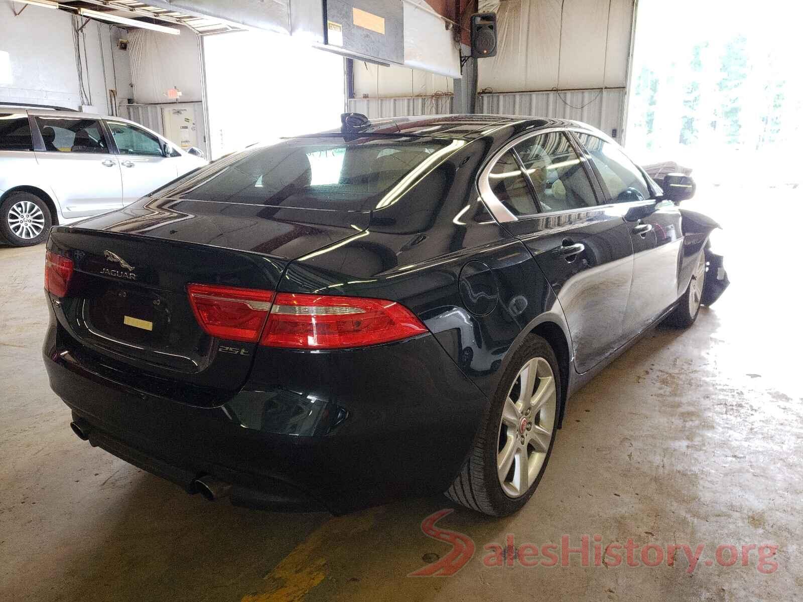 SAJAD4BG5HA969763 2017 JAGUAR XE