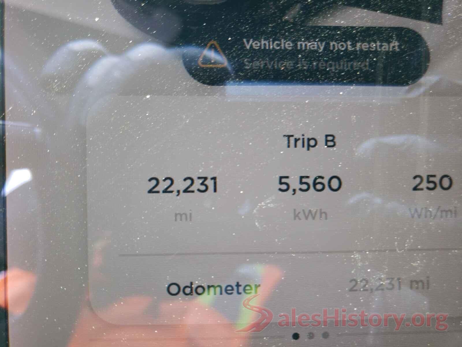 5YJ3E1EA2KF297699 2019 TESLA MODEL 3