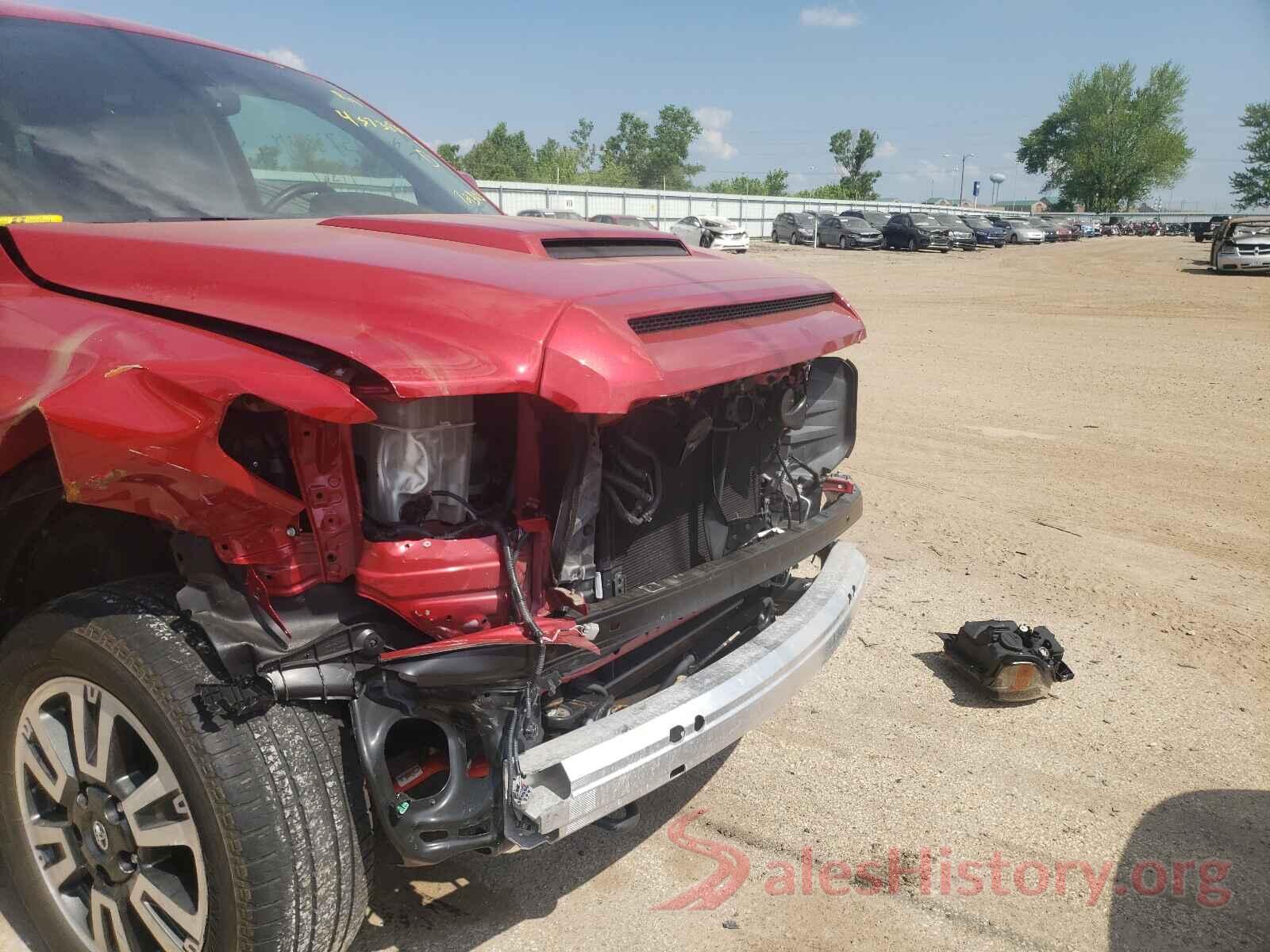 5TFUW5F14JX723050 2018 TOYOTA TUNDRA