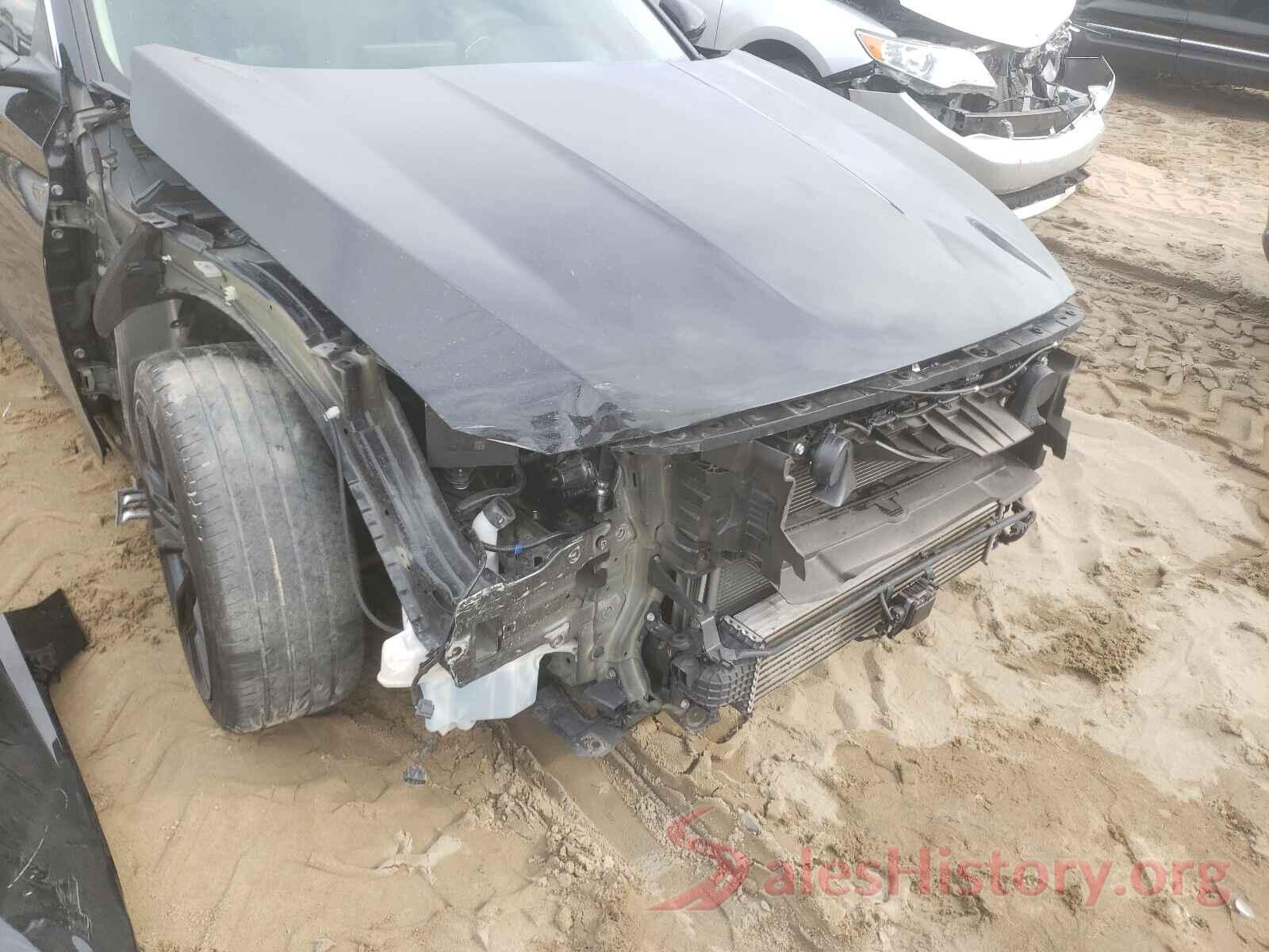 1HGCV2F99JA045032 2018 HONDA ACCORD