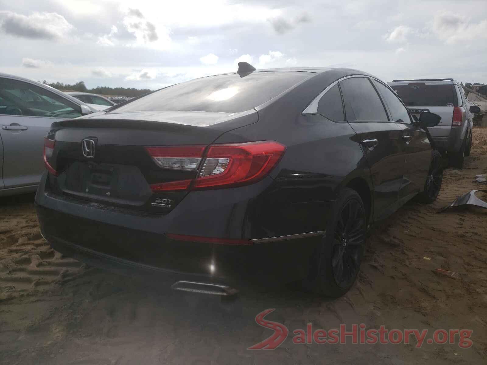 1HGCV2F99JA045032 2018 HONDA ACCORD