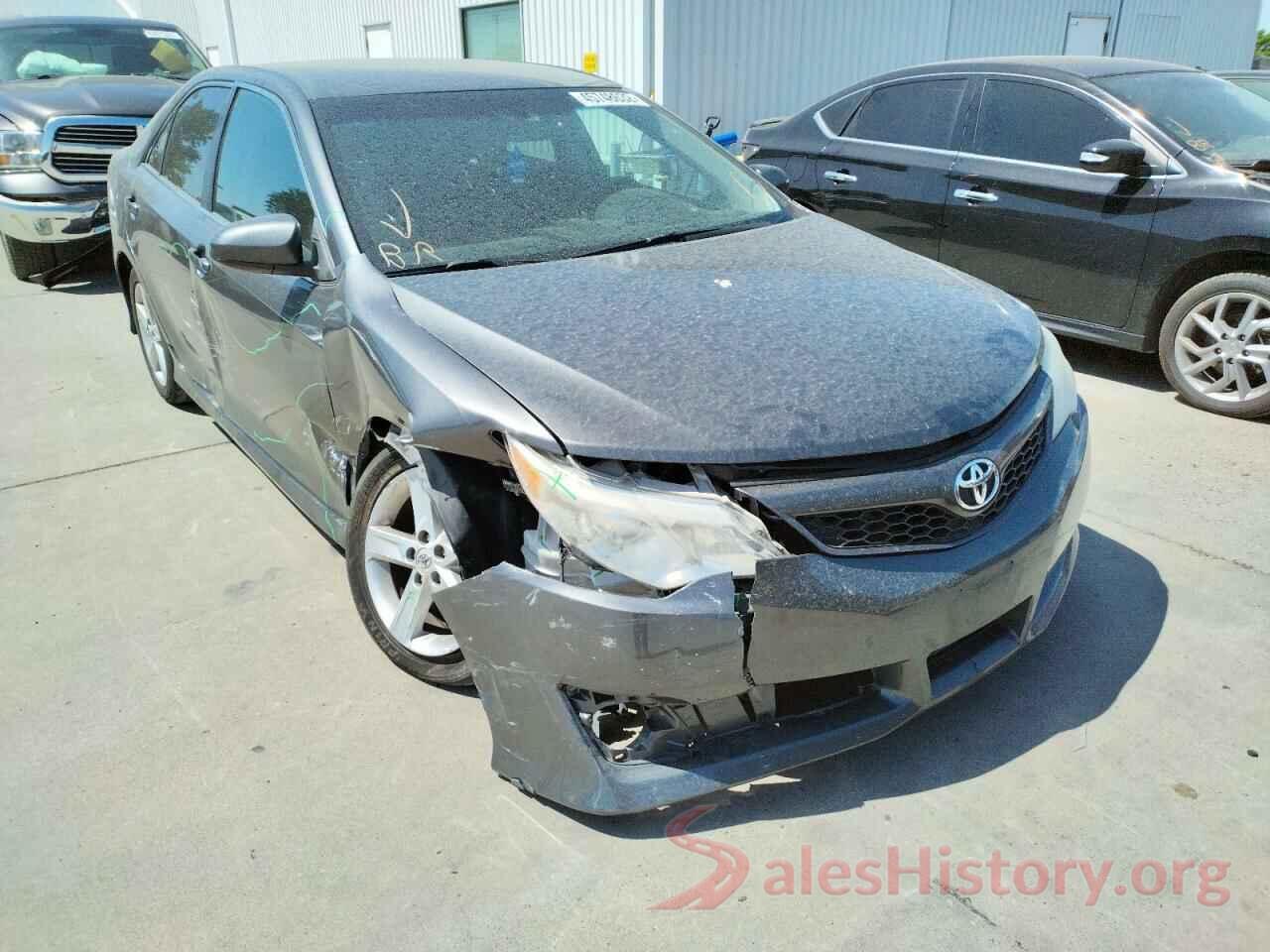 4T1BF1FKXDU225235 2013 TOYOTA CAMRY