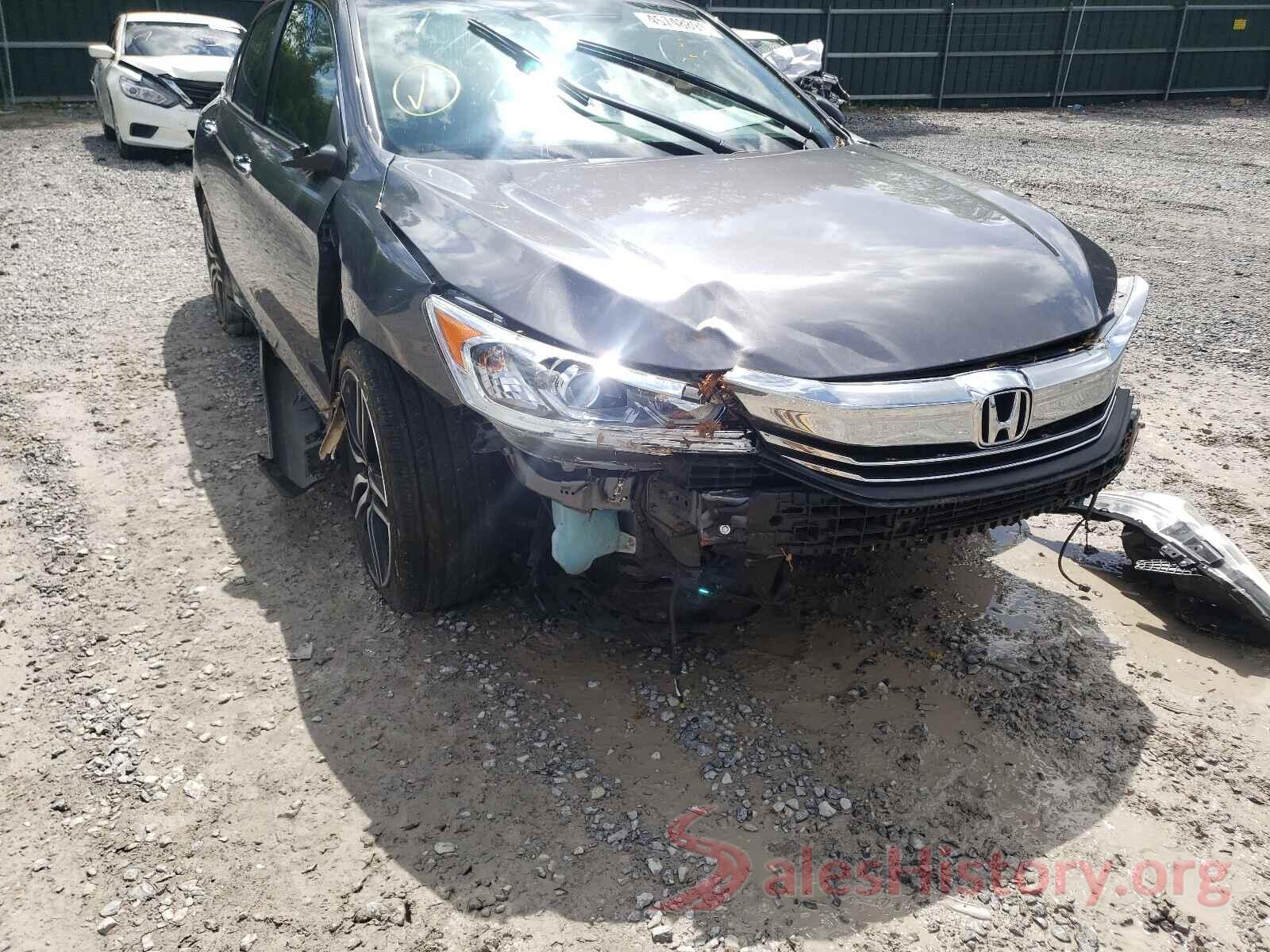 1HGCR2F54HA031695 2017 HONDA ACCORD