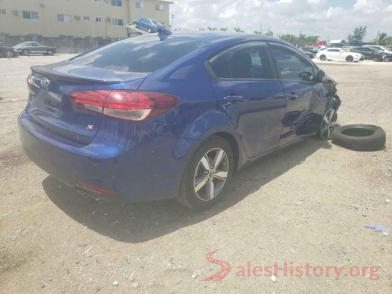 3KPFL4A72JE221368 2018 KIA FORTE