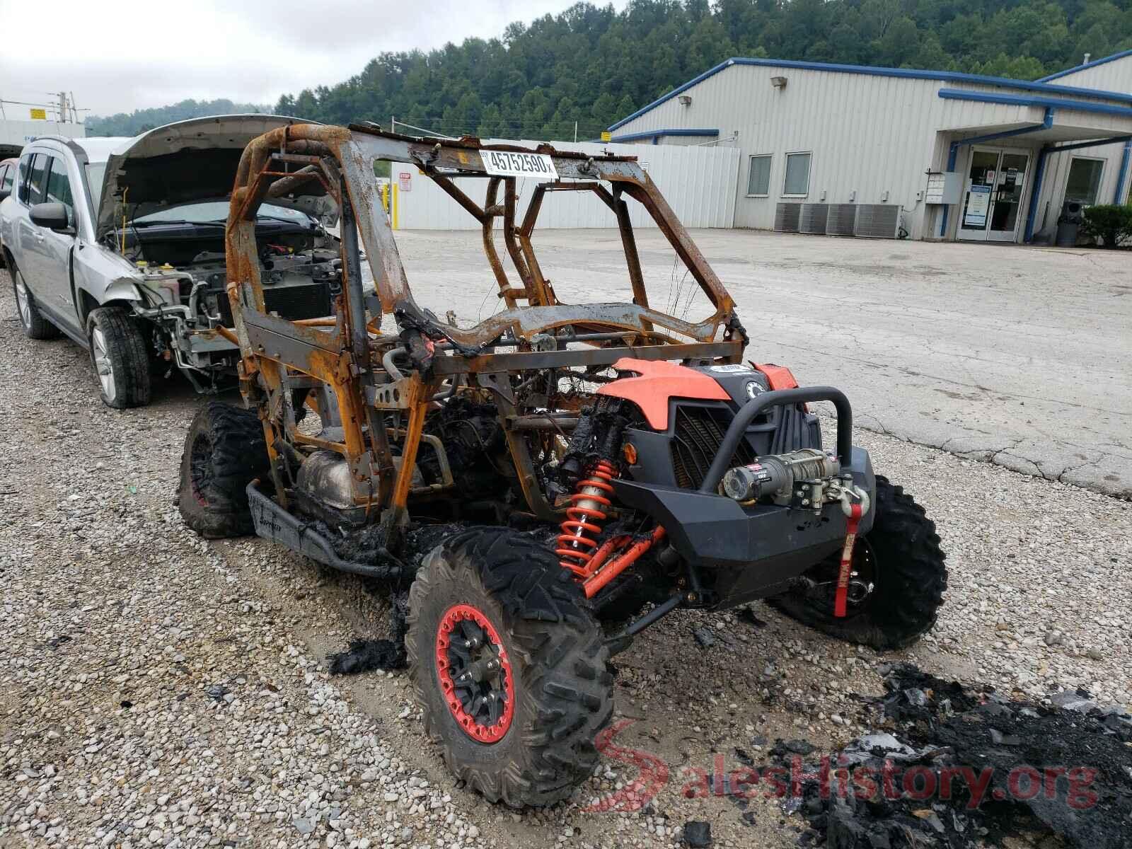 3JBPXHP10EJ000497 2014 CAN-AM SIDEBYSIDE