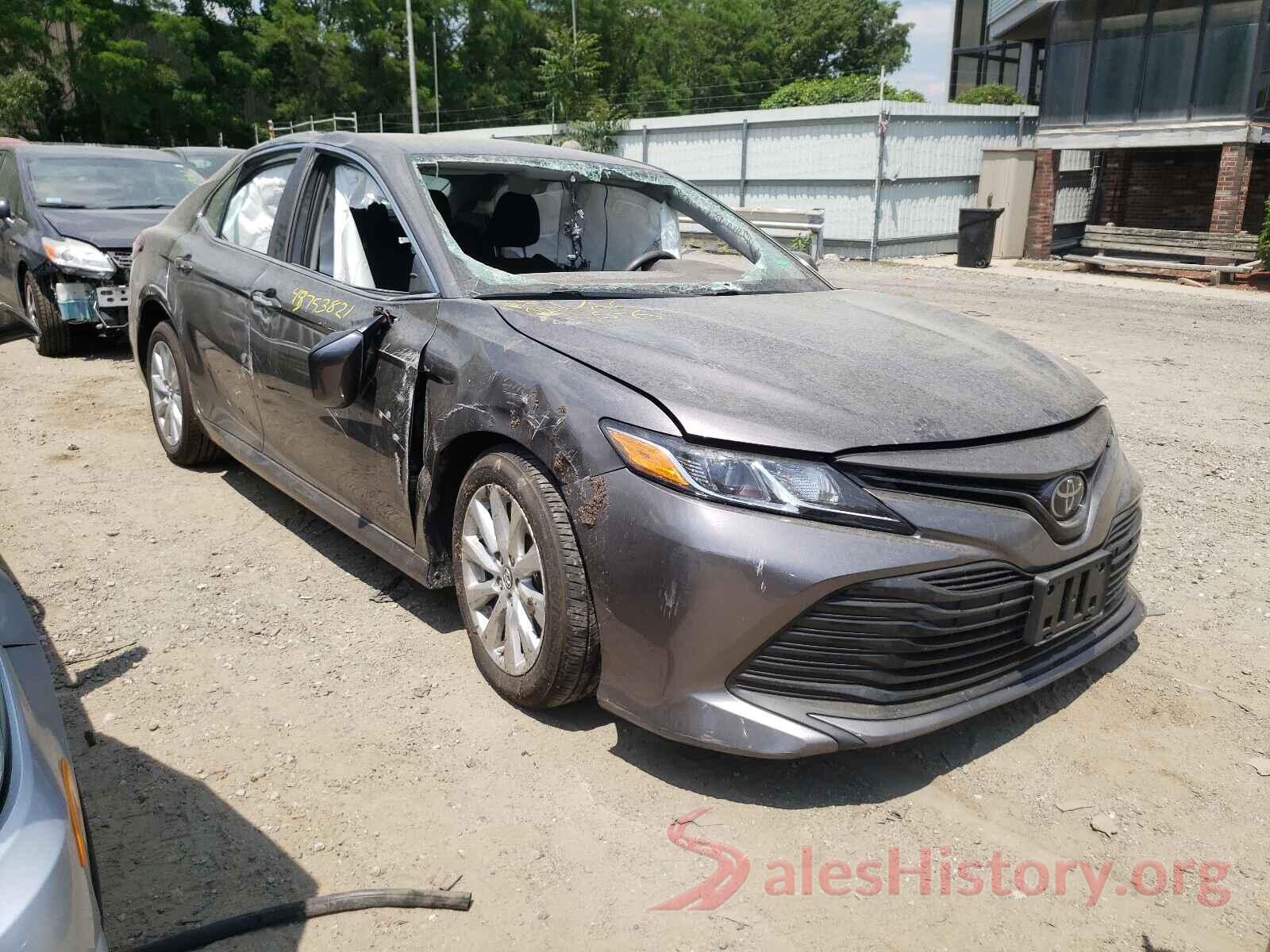 4T1B11HK9KU756645 2019 TOYOTA CAMRY