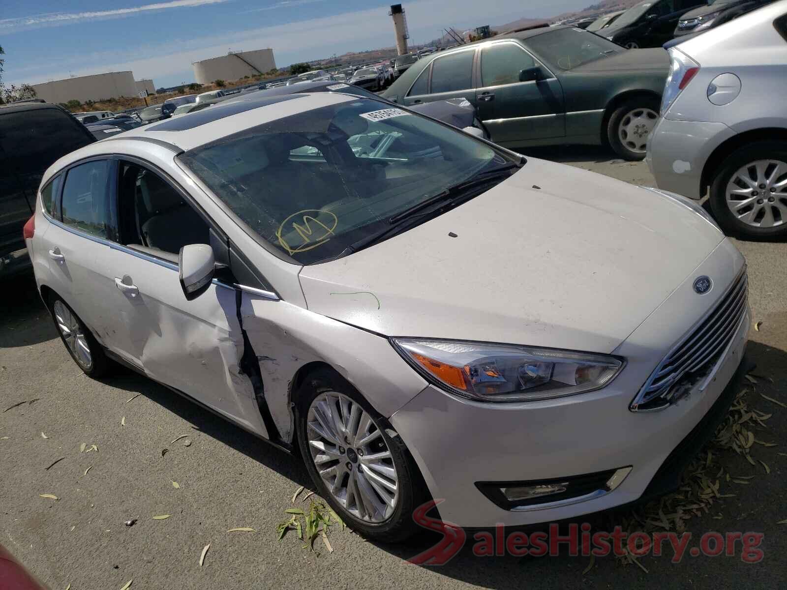 1FADP3N29JL233521 2018 FORD FOCUS