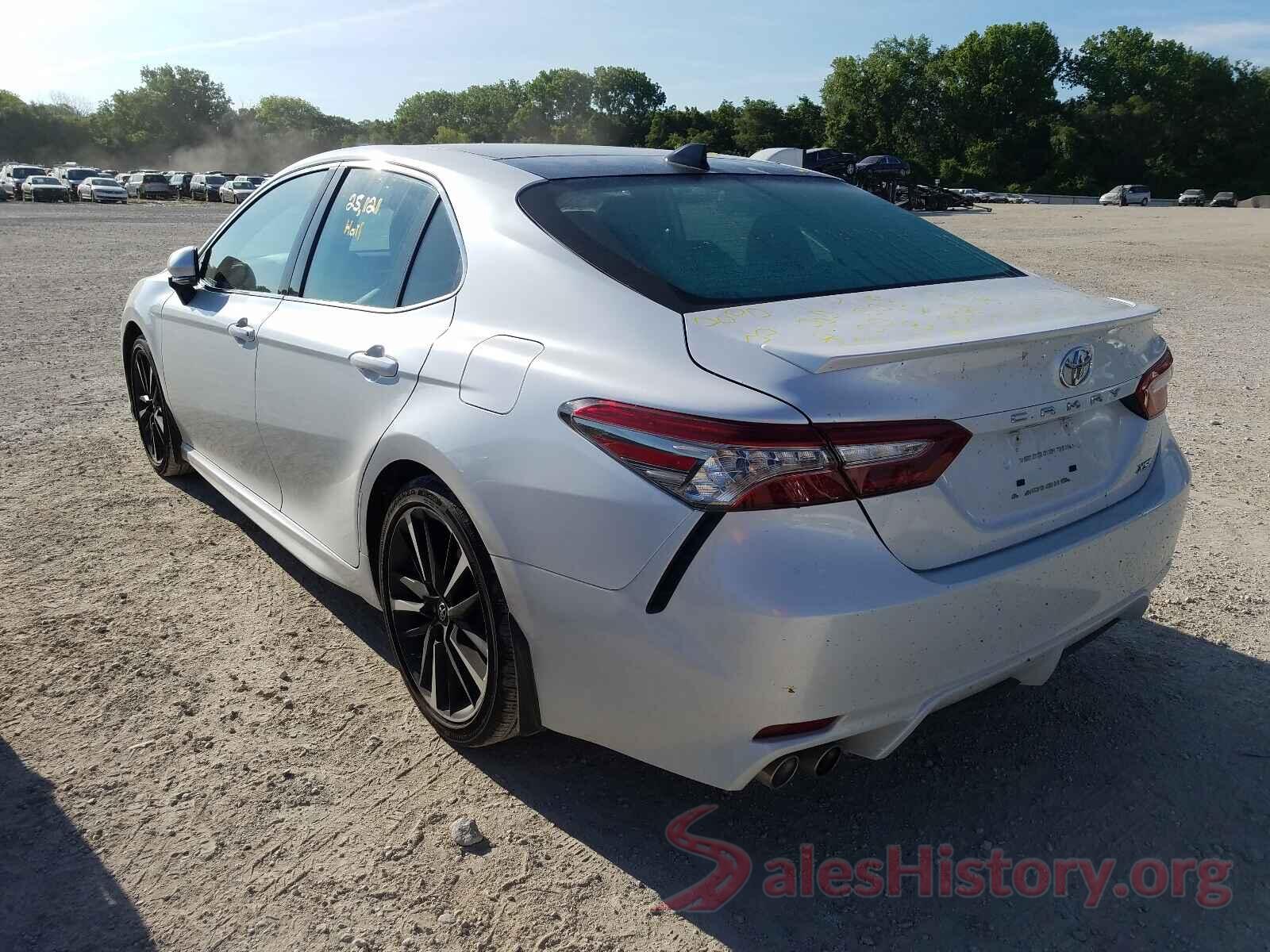 4T1B61HK4KU700369 2019 TOYOTA CAMRY