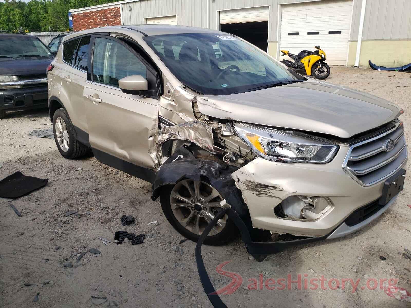 1FMCU9GD2HUB84985 2017 FORD ESCAPE