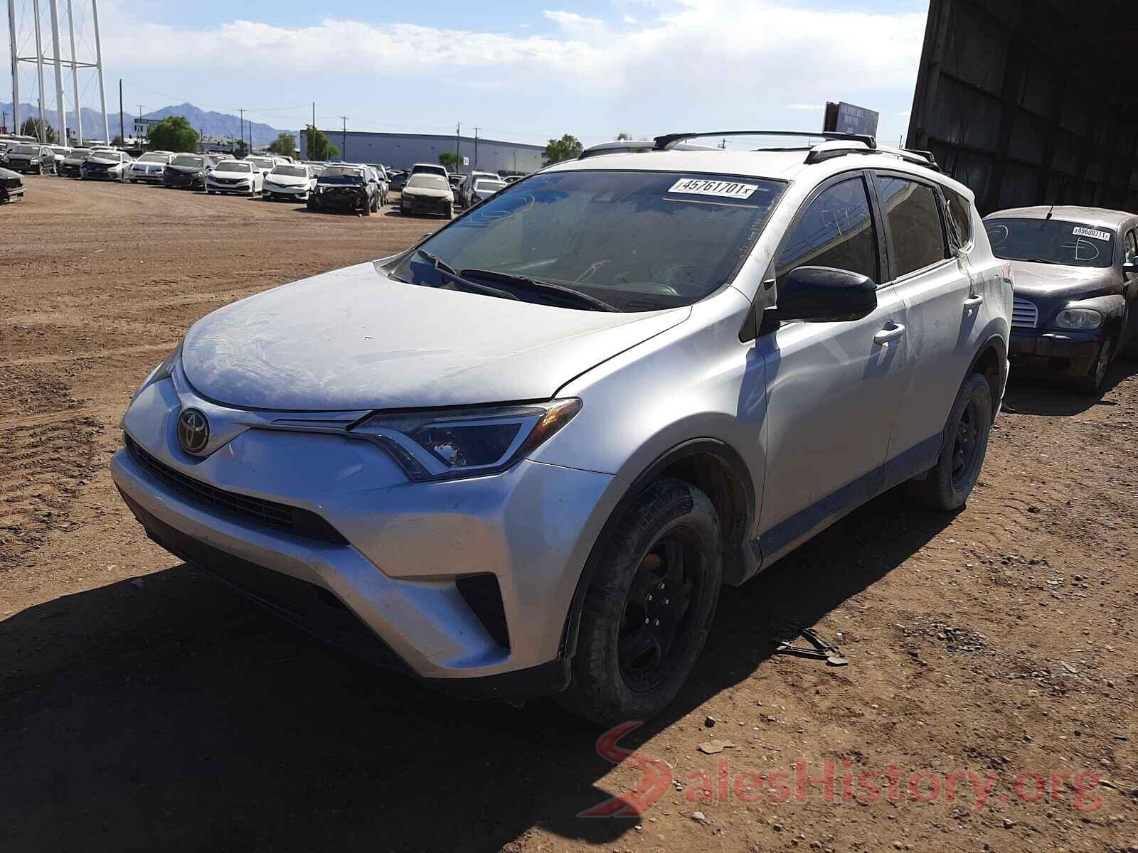 2T3ZFREV2HW317946 2017 TOYOTA RAV4