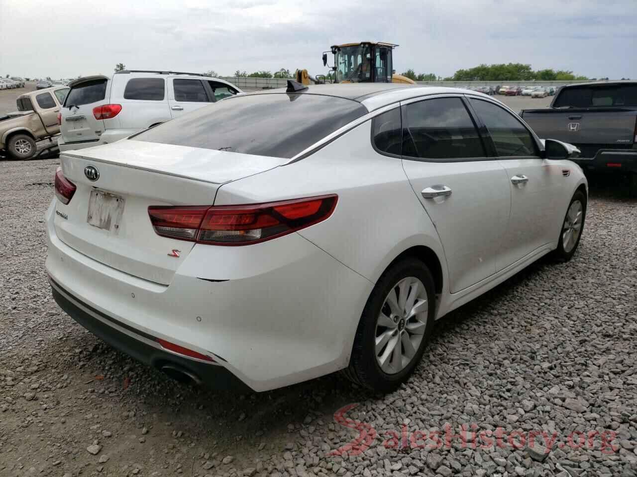 5XXGT4L32JG238001 2018 KIA OPTIMA