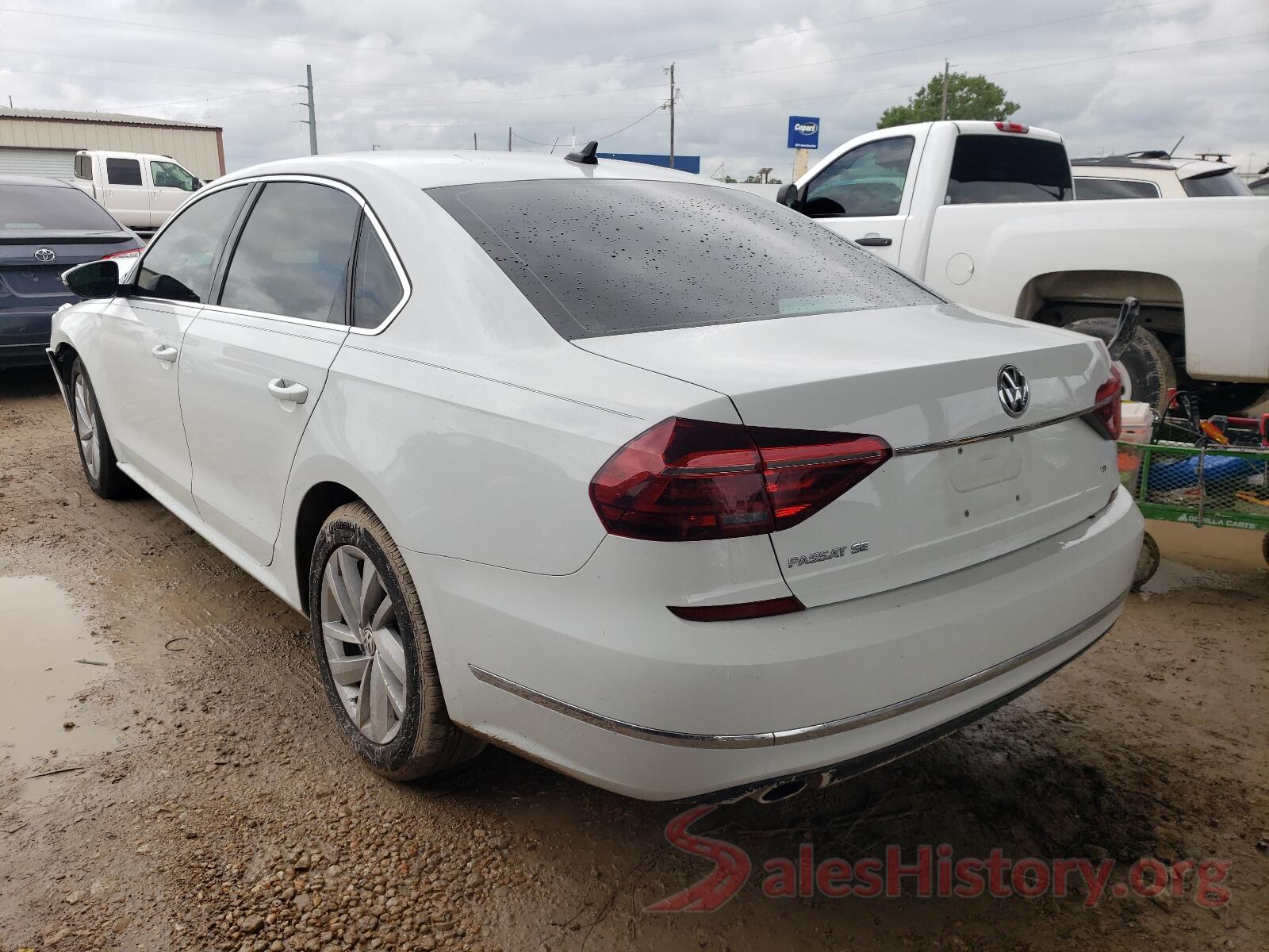 1VWBA7A33JC032364 2018 VOLKSWAGEN PASSAT