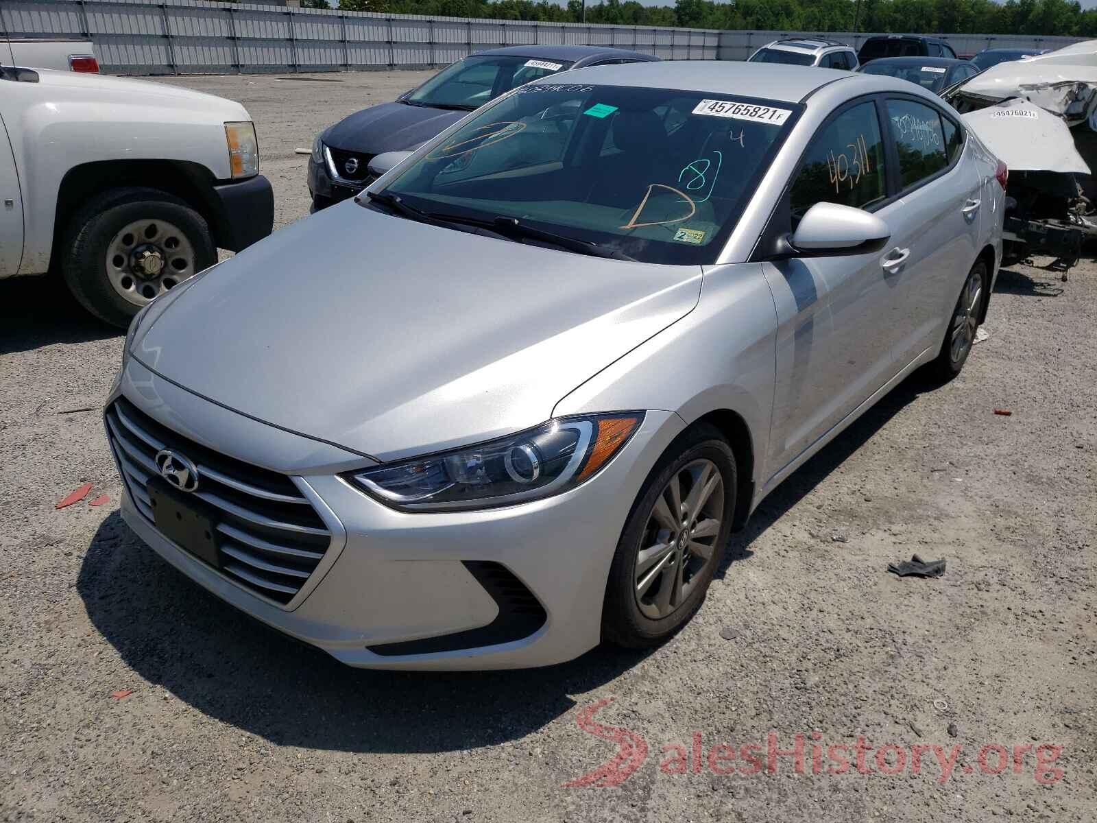 5NPD84LFXJH215231 2018 HYUNDAI ELANTRA