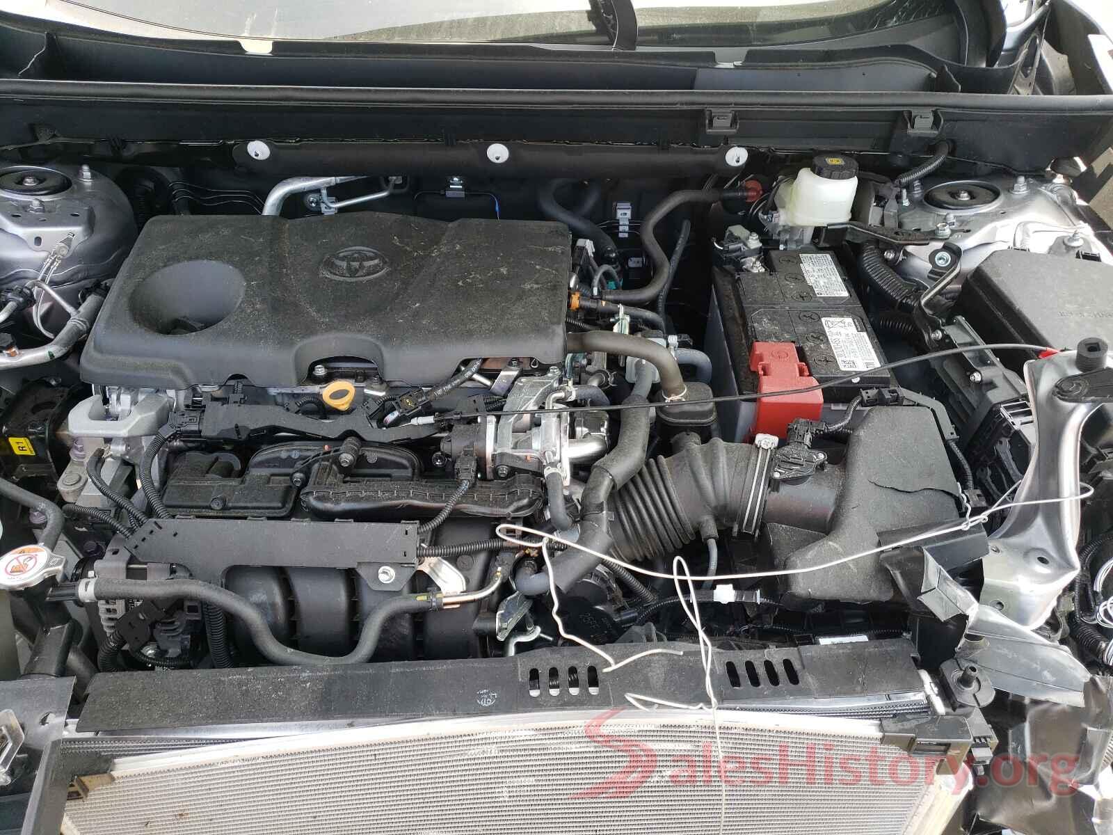 2T3P1RFVXMW192113 2021 TOYOTA RAV4