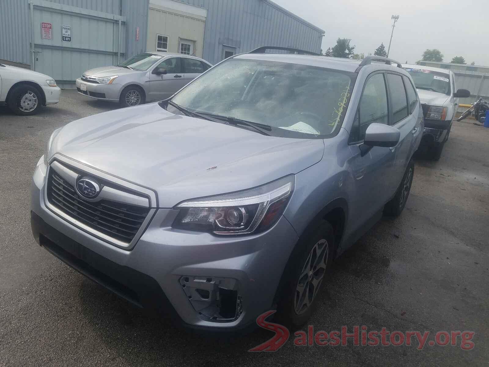 JF2SKAGC5KH544735 2019 SUBARU FORESTER