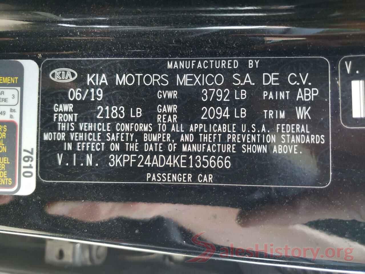 3KPF24AD4KE135666 2019 KIA FORTE