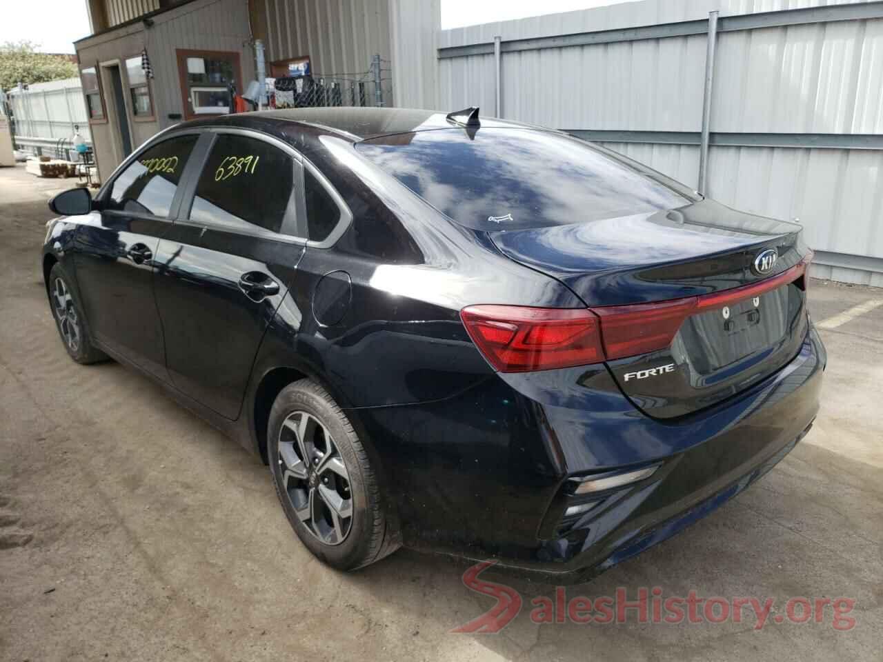 3KPF24AD4KE135666 2019 KIA FORTE