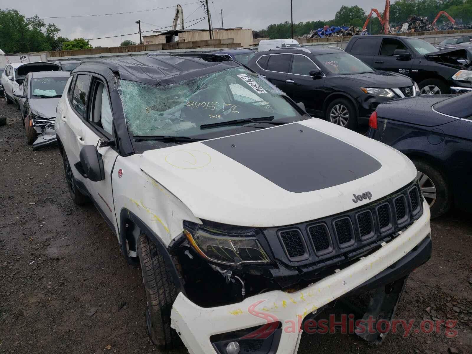 3C4NJDDB3LT195699 2020 JEEP COMPASS