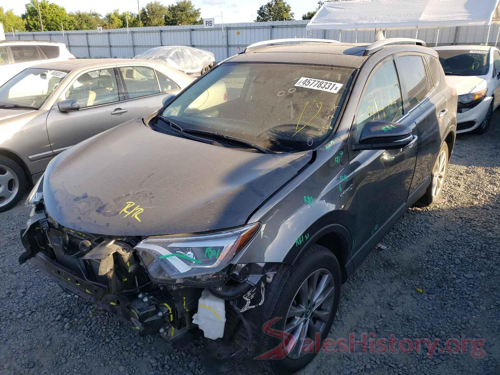 JTMDJREV5HD077765 2017 TOYOTA RAV4