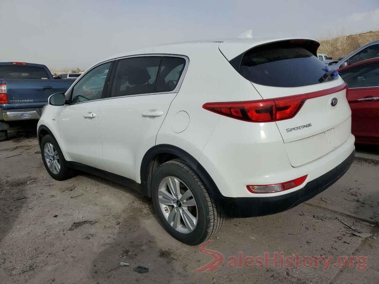 KNDPMCAC9J7327230 2018 KIA SPORTAGE