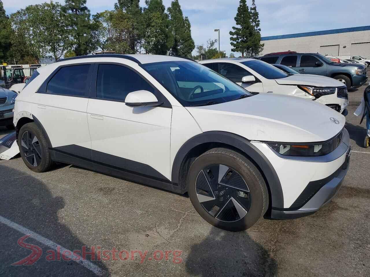 2025 HYUNDAI IONIQ VIN 7YAKN4DA0SY014658, rear 3/4 view