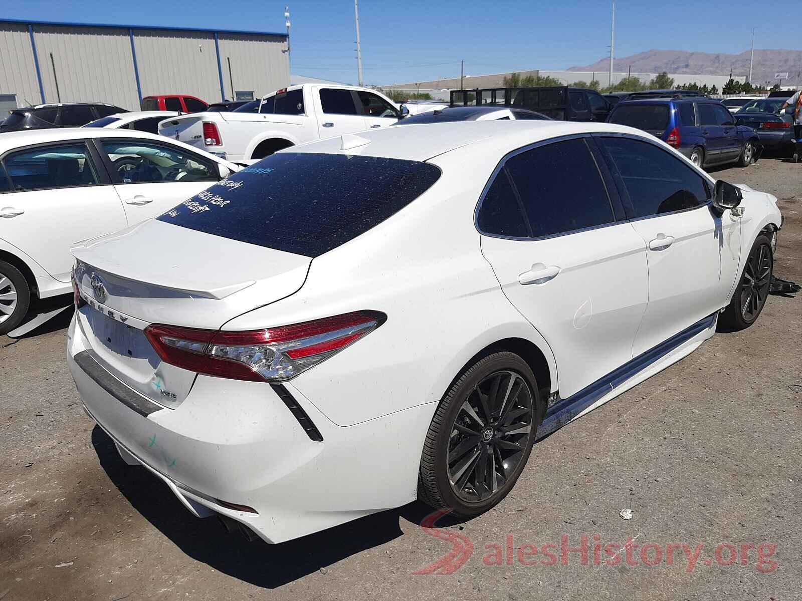 4T1B61HK1KU712253 2019 TOYOTA CAMRY