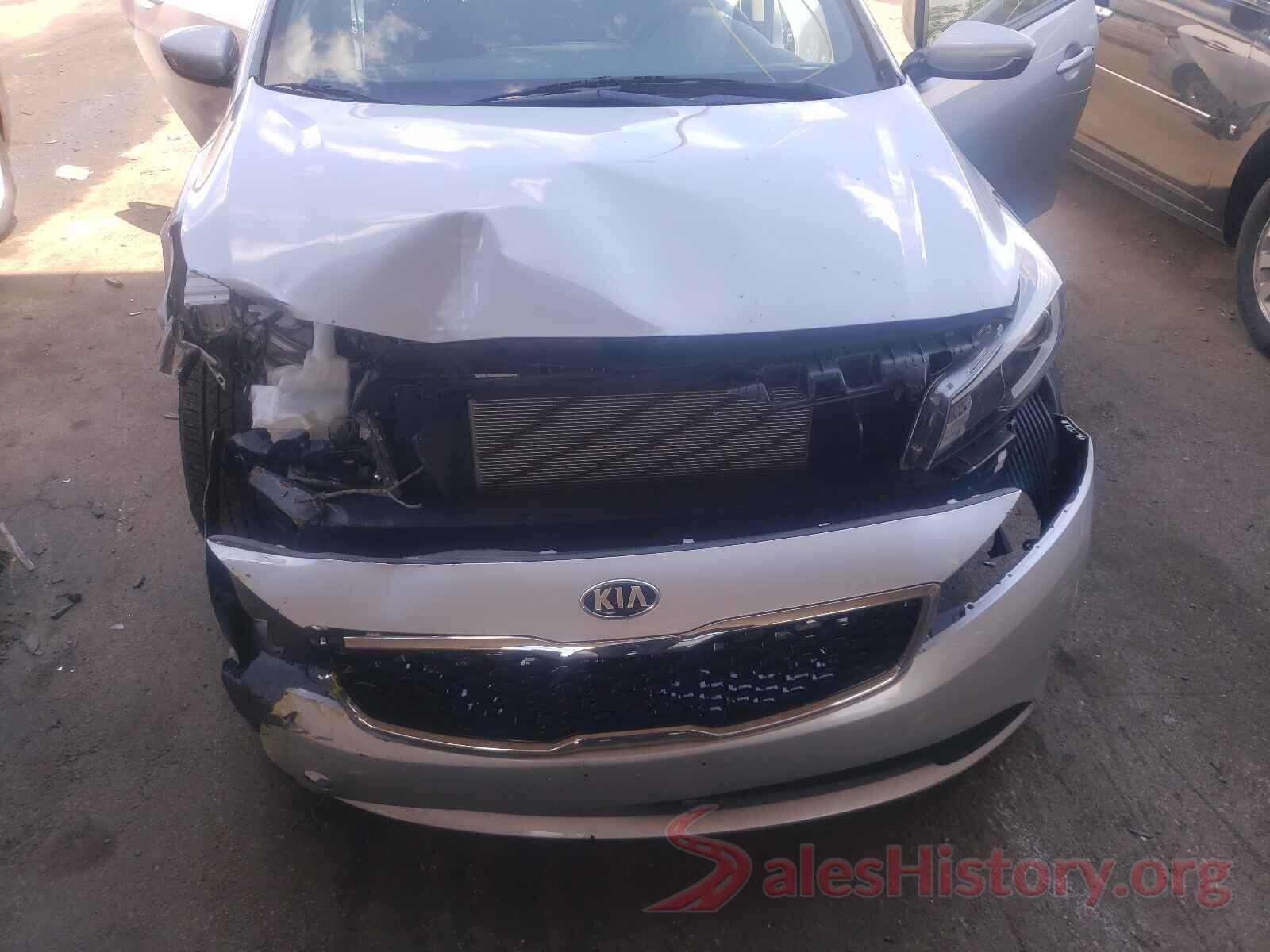 3KPFK4A71HE161113 2017 KIA FORTE