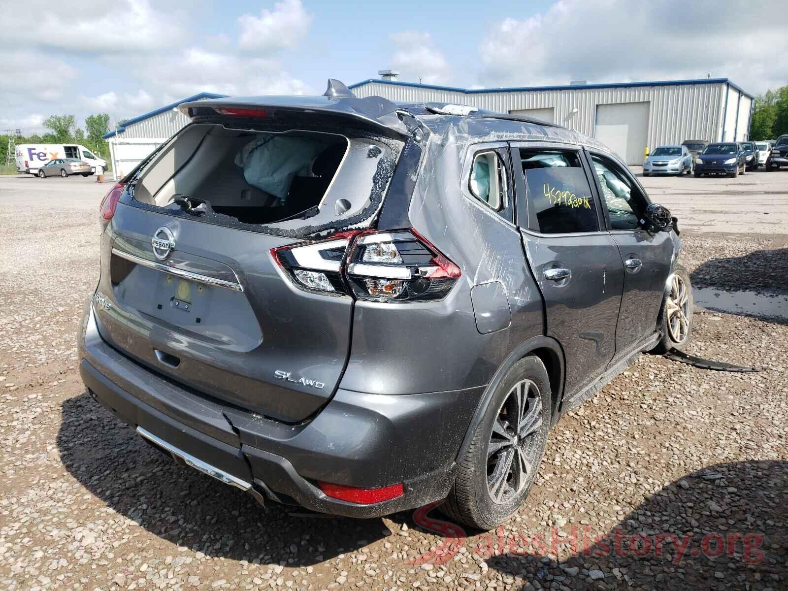 JN8AT2MV0JW321973 2018 NISSAN ROGUE