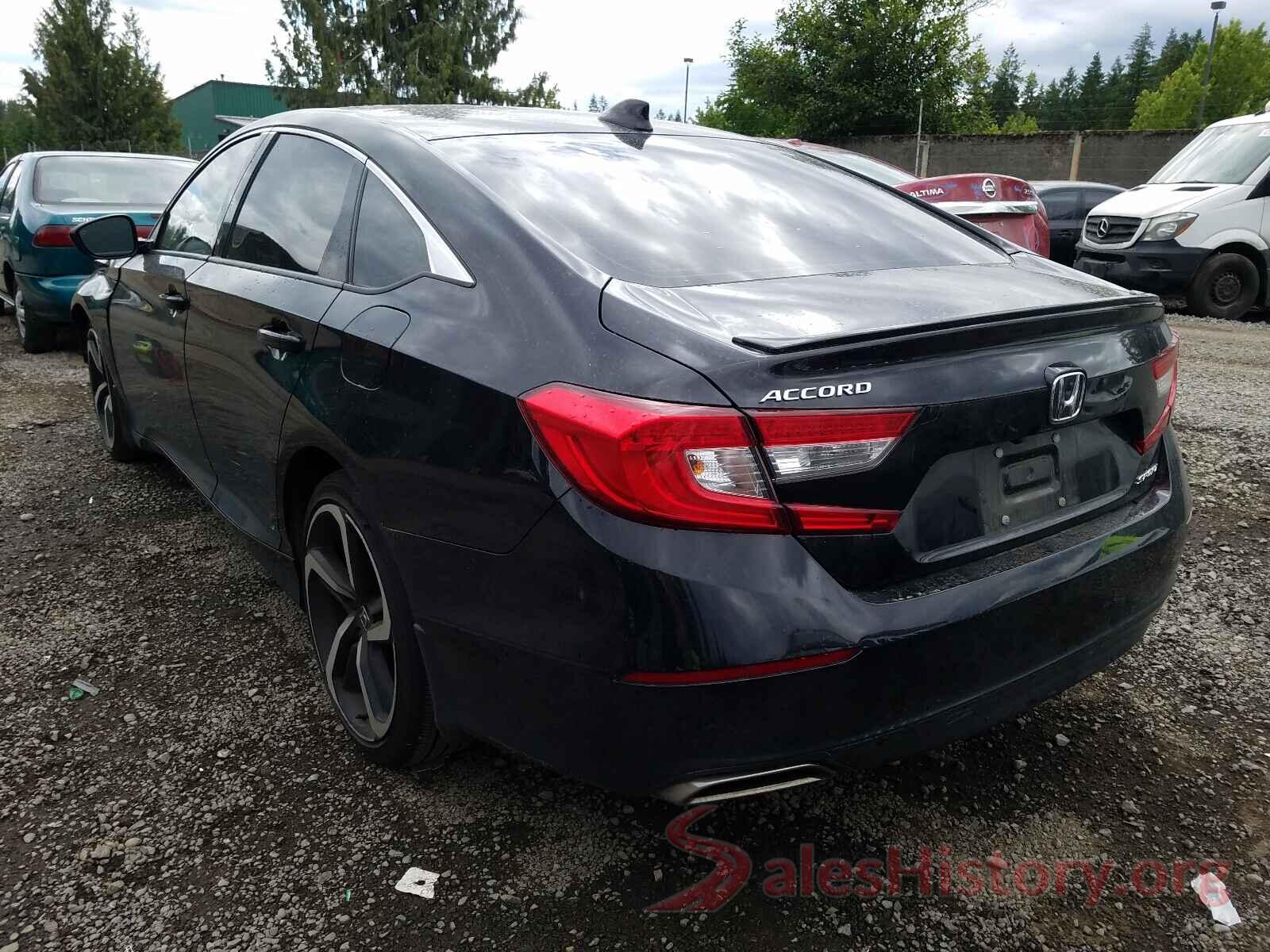 1HGCV1F3XJA267990 2018 HONDA ACCORD