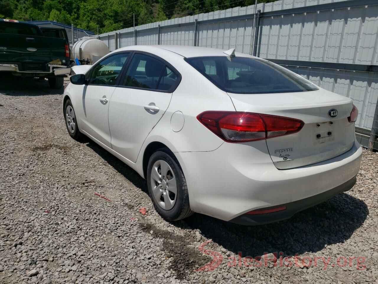 3KPFK4A77HE064868 2017 KIA FORTE