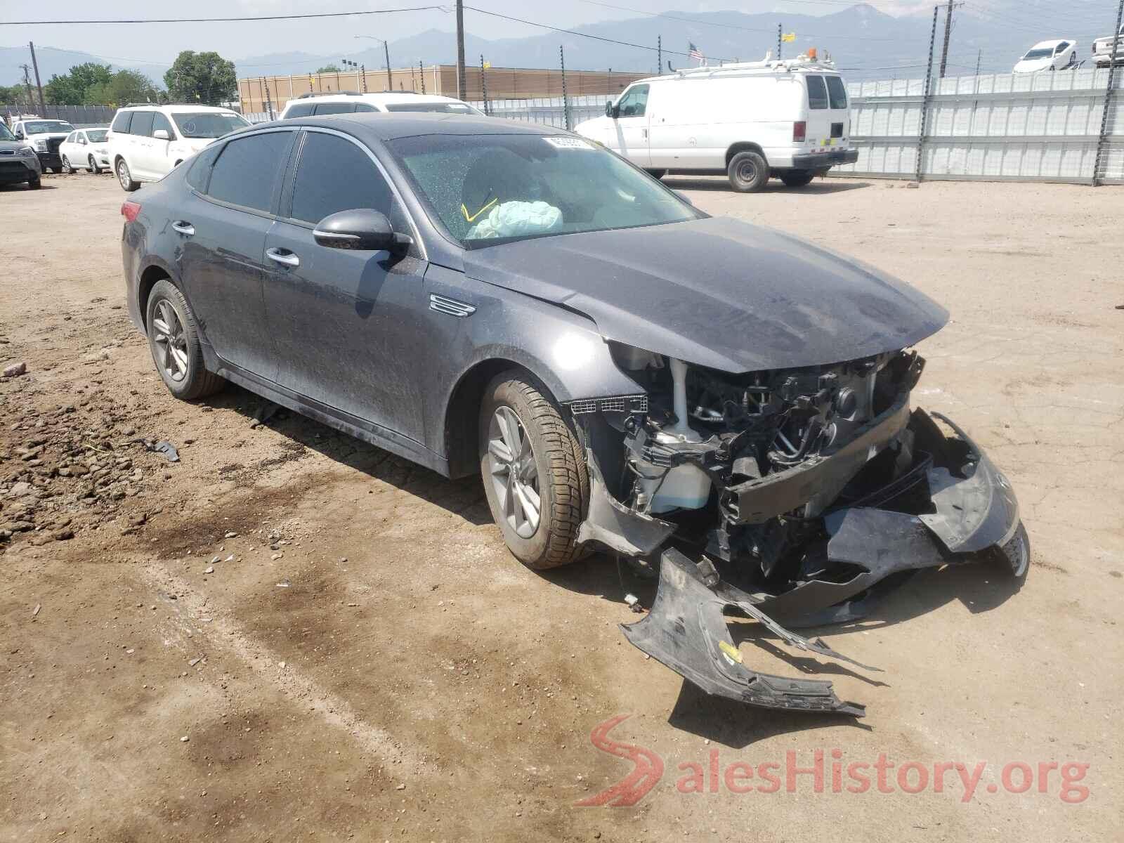 5XXGT4L36KG327619 2019 KIA OPTIMA