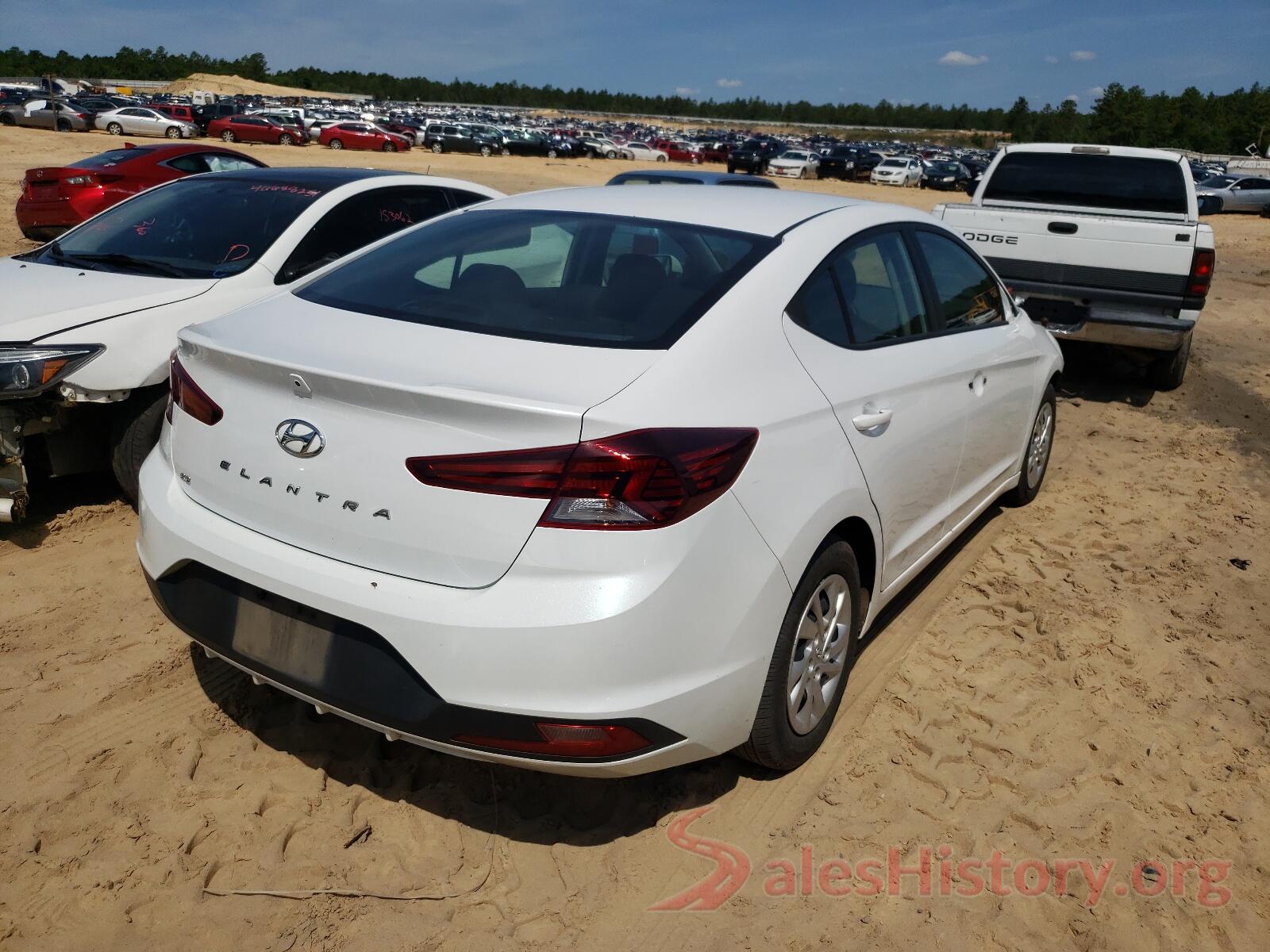 5NPD74LF3KH425724 2019 HYUNDAI ELANTRA