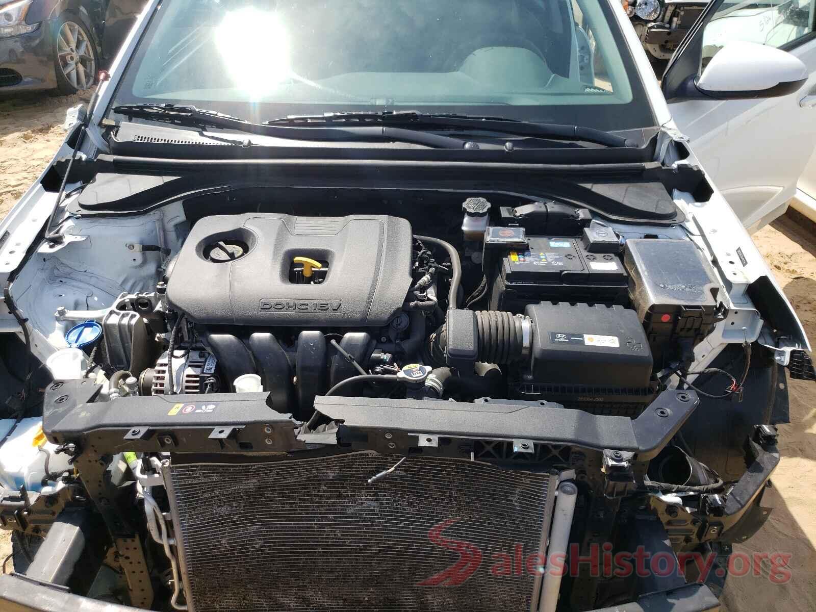 5NPD74LF3KH425724 2019 HYUNDAI ELANTRA