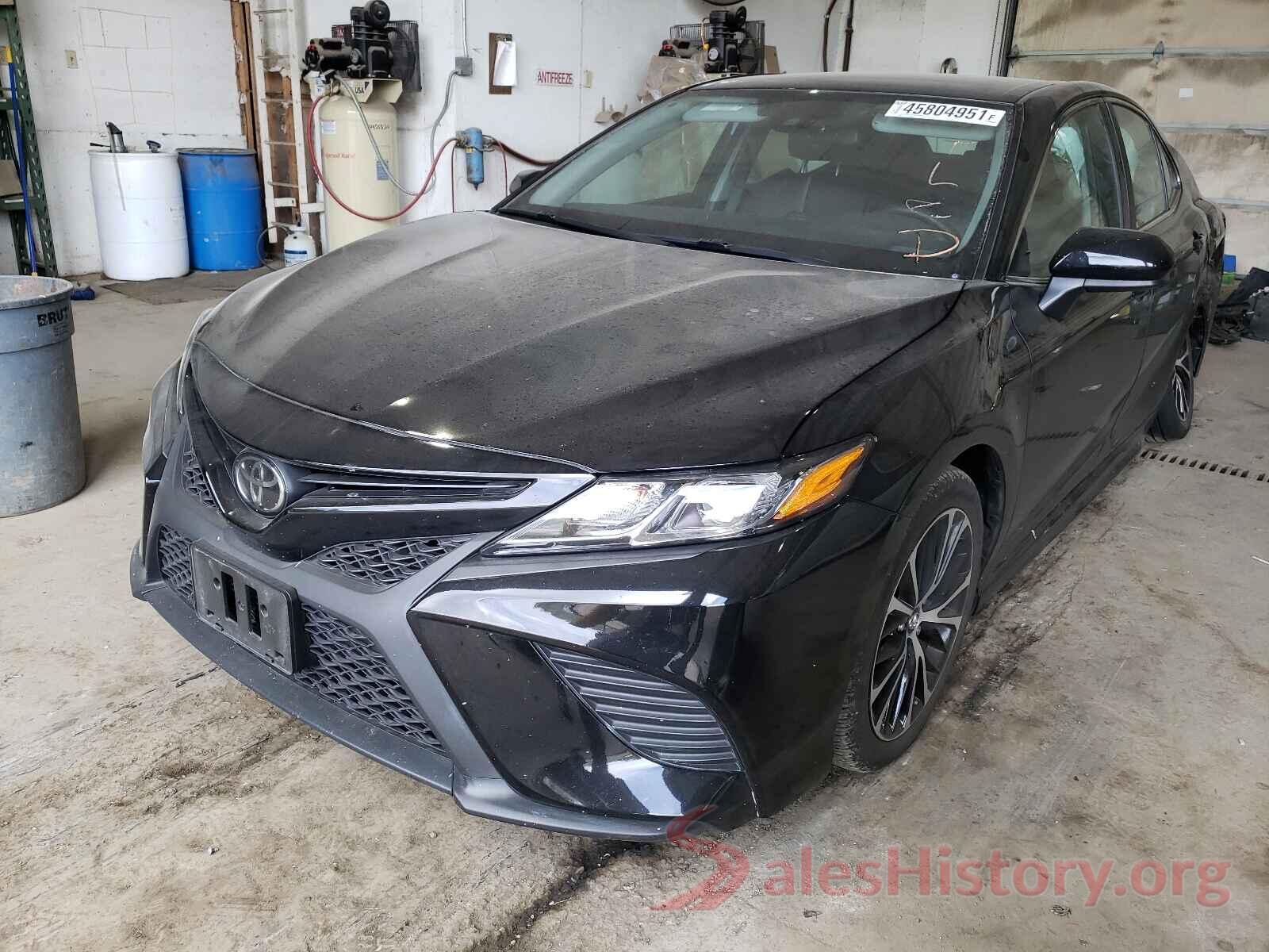 4T1B11HK8KU760833 2019 TOYOTA CAMRY