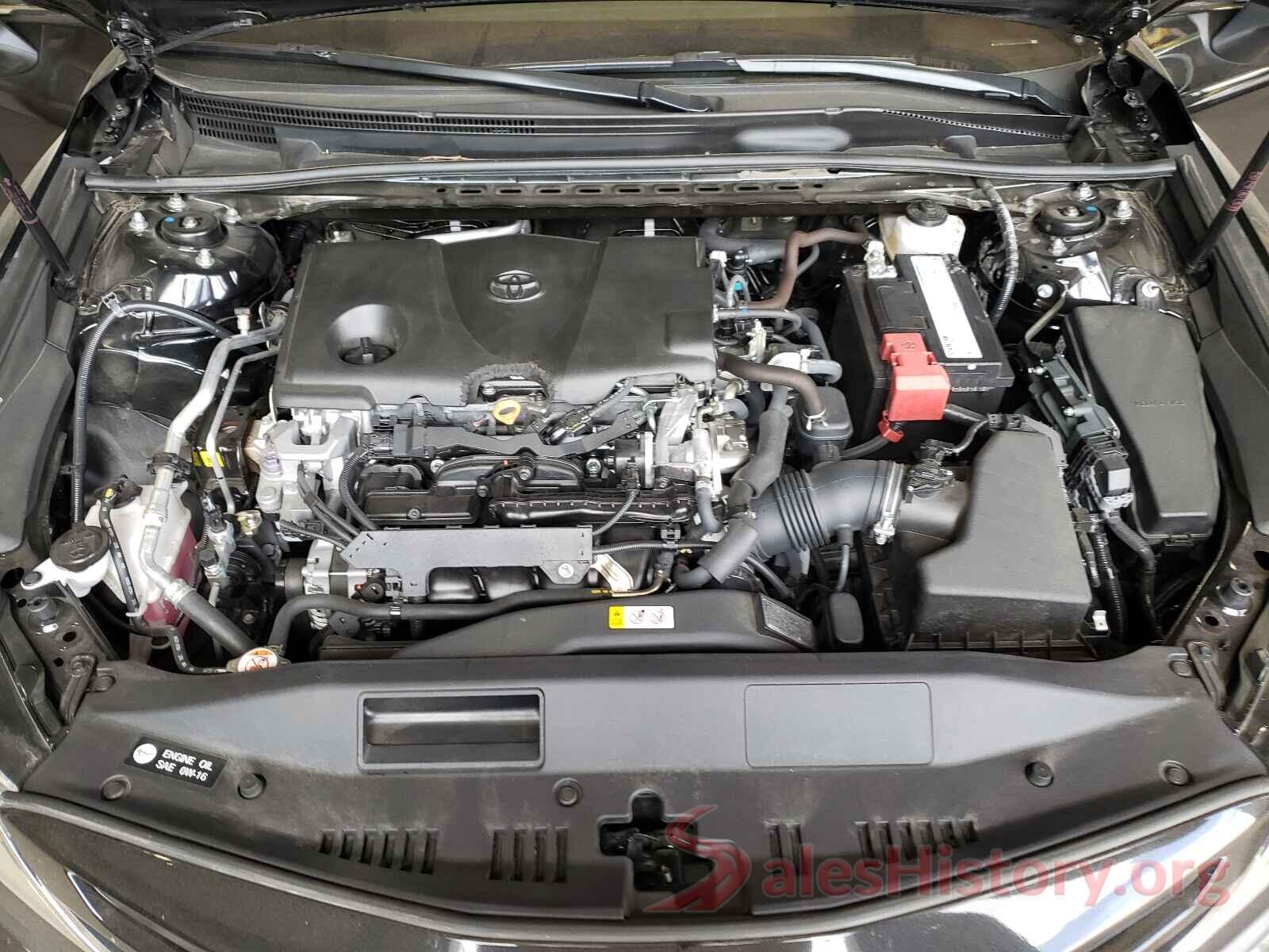 4T1B11HK8KU760833 2019 TOYOTA CAMRY