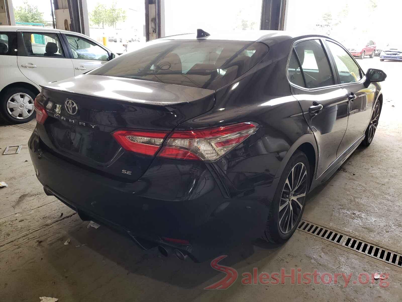 4T1B11HK8KU760833 2019 TOYOTA CAMRY