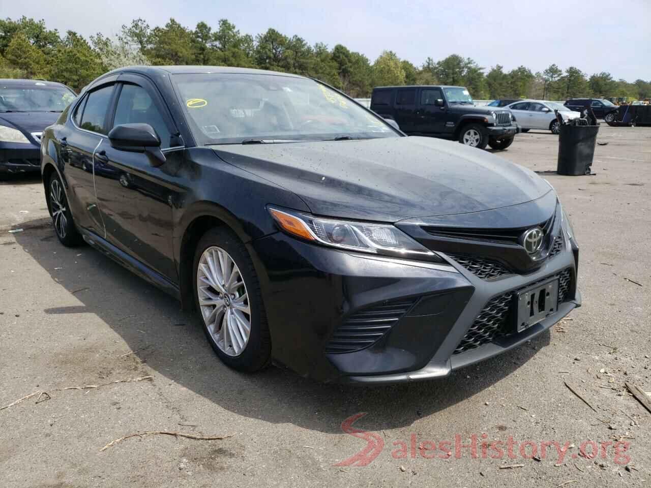 JTNB11HK9J3036766 2018 TOYOTA CAMRY