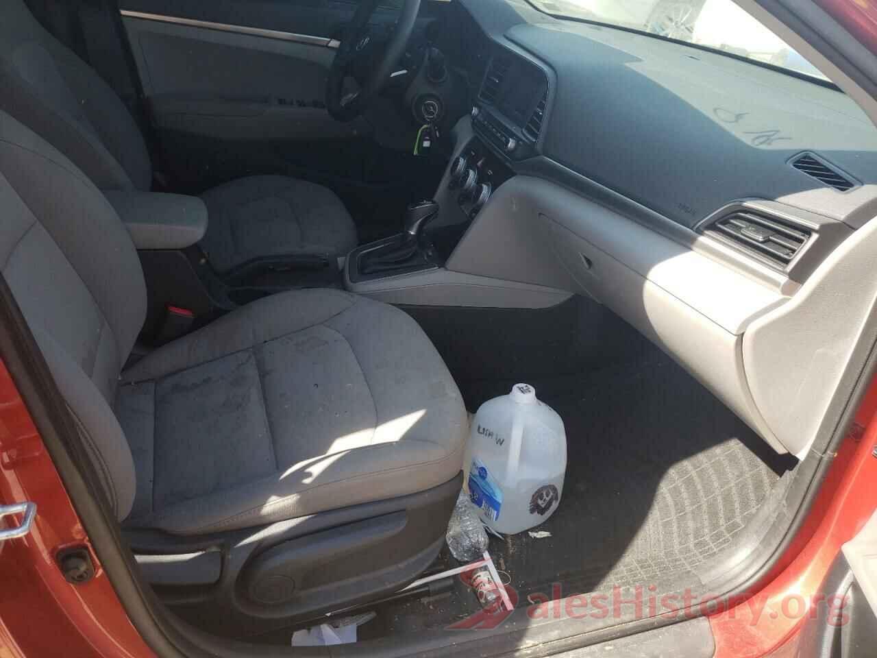 5NPD74LF0KH447647 2019 HYUNDAI ELANTRA